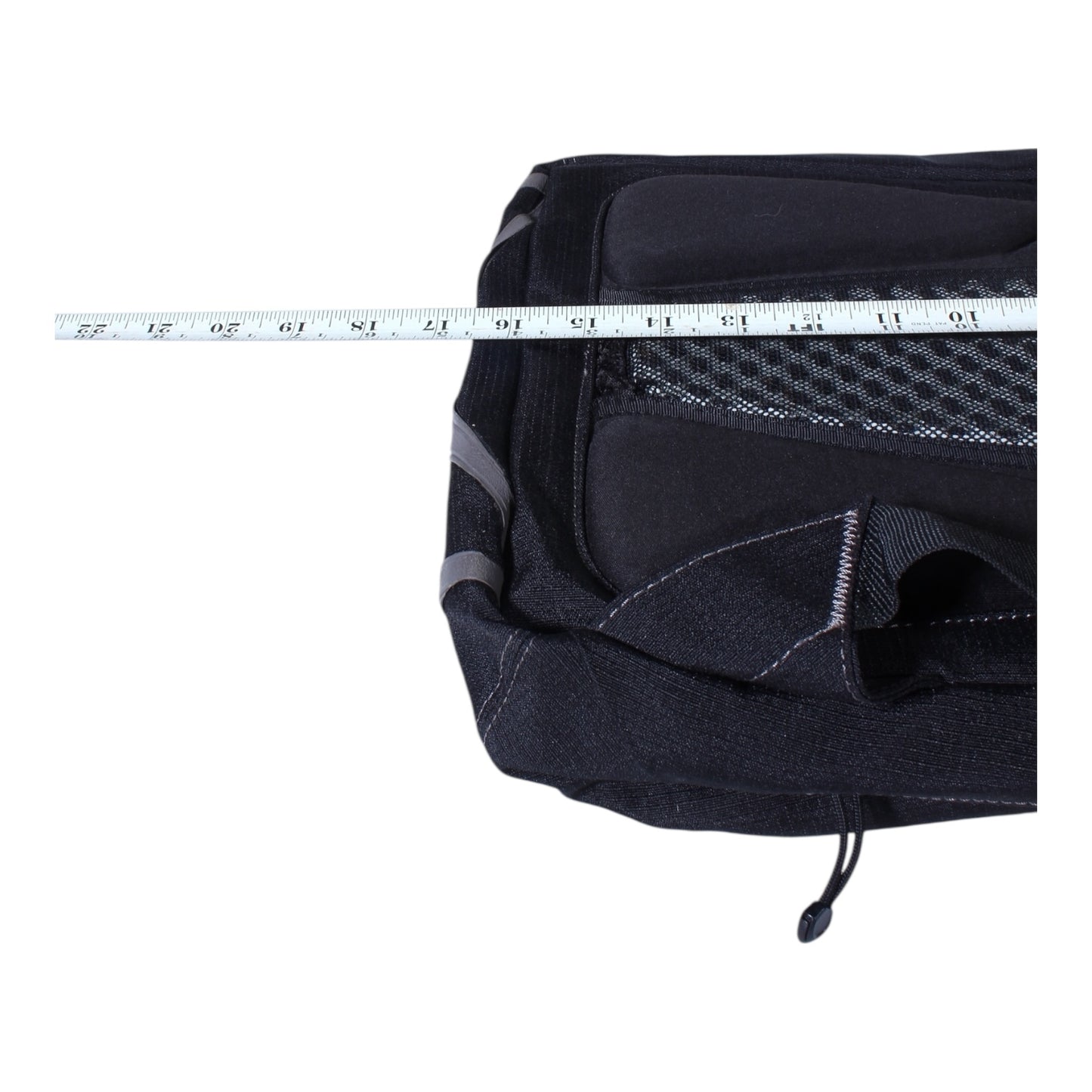 2000s Keen sling bag