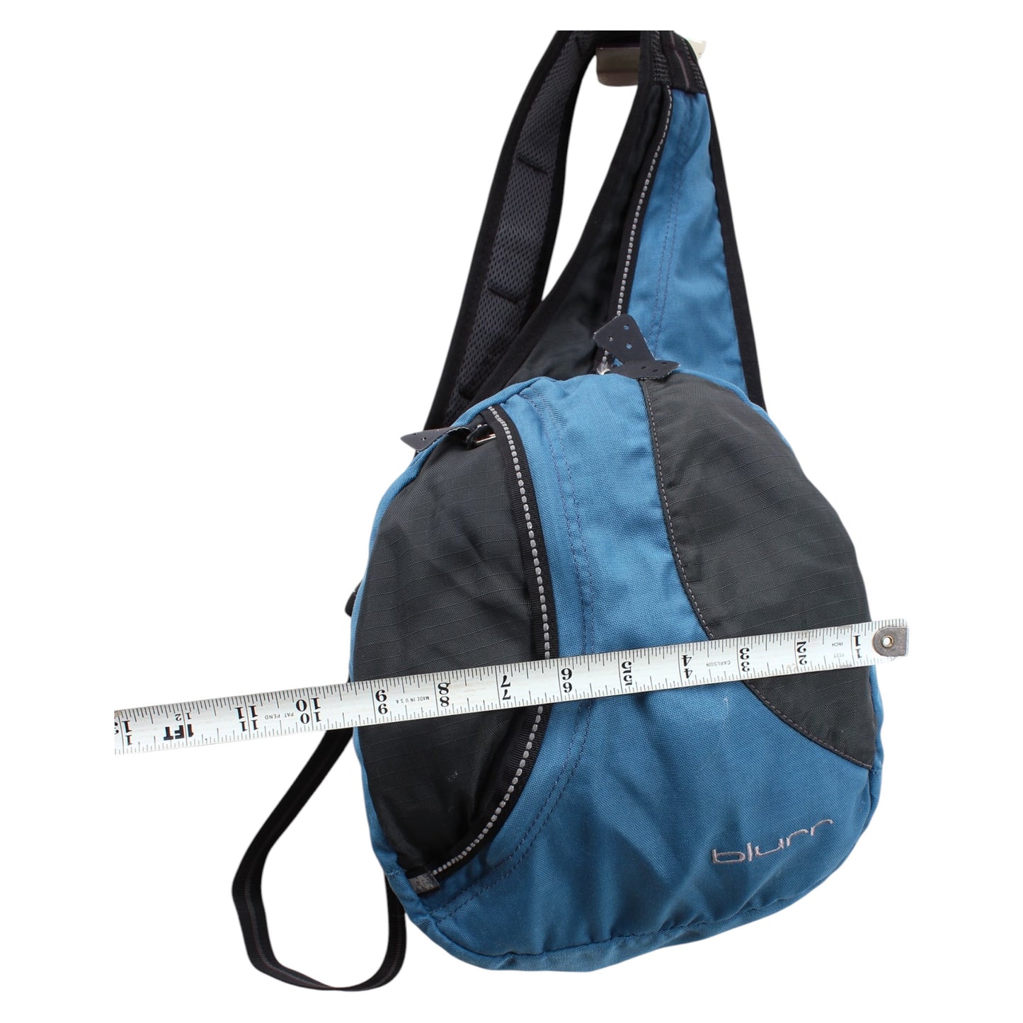 Blurr sling bag
