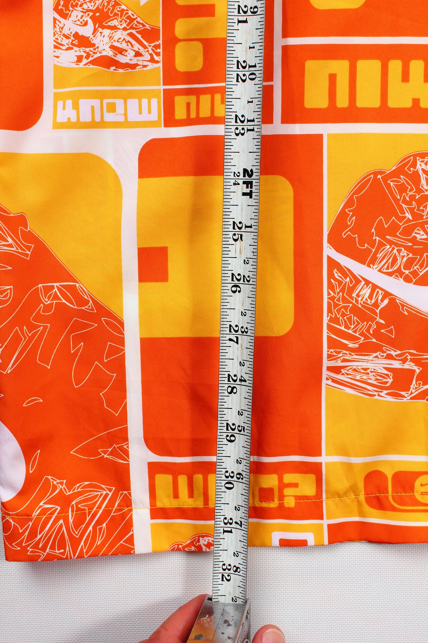 2000s Nike limited edition button up shirt XXL