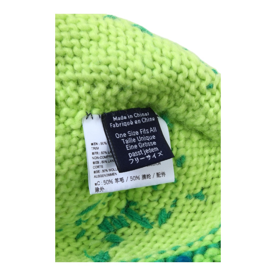 Arc’teryx Pom beanie sample