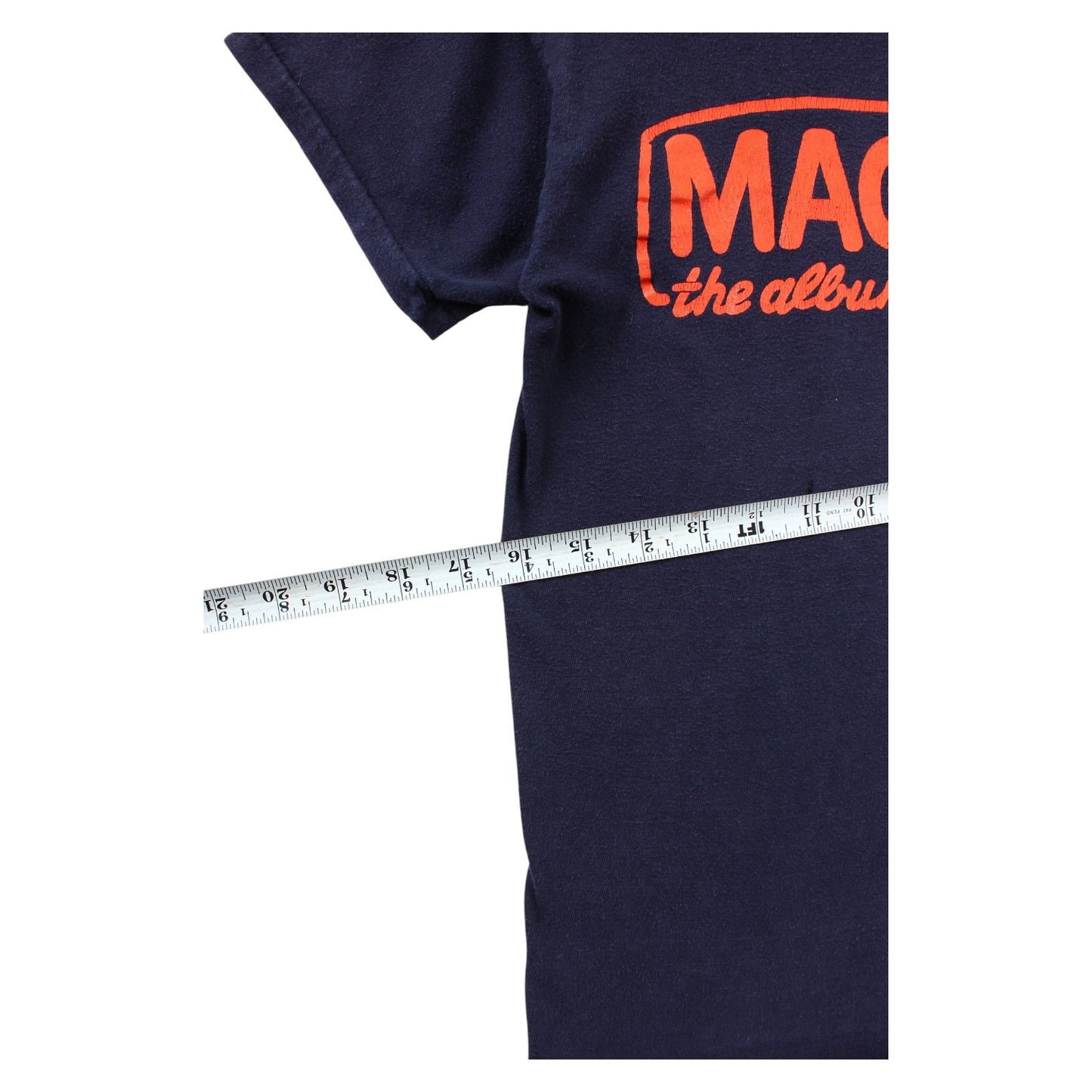 1980 Beatlemania tee magic 92fm Small