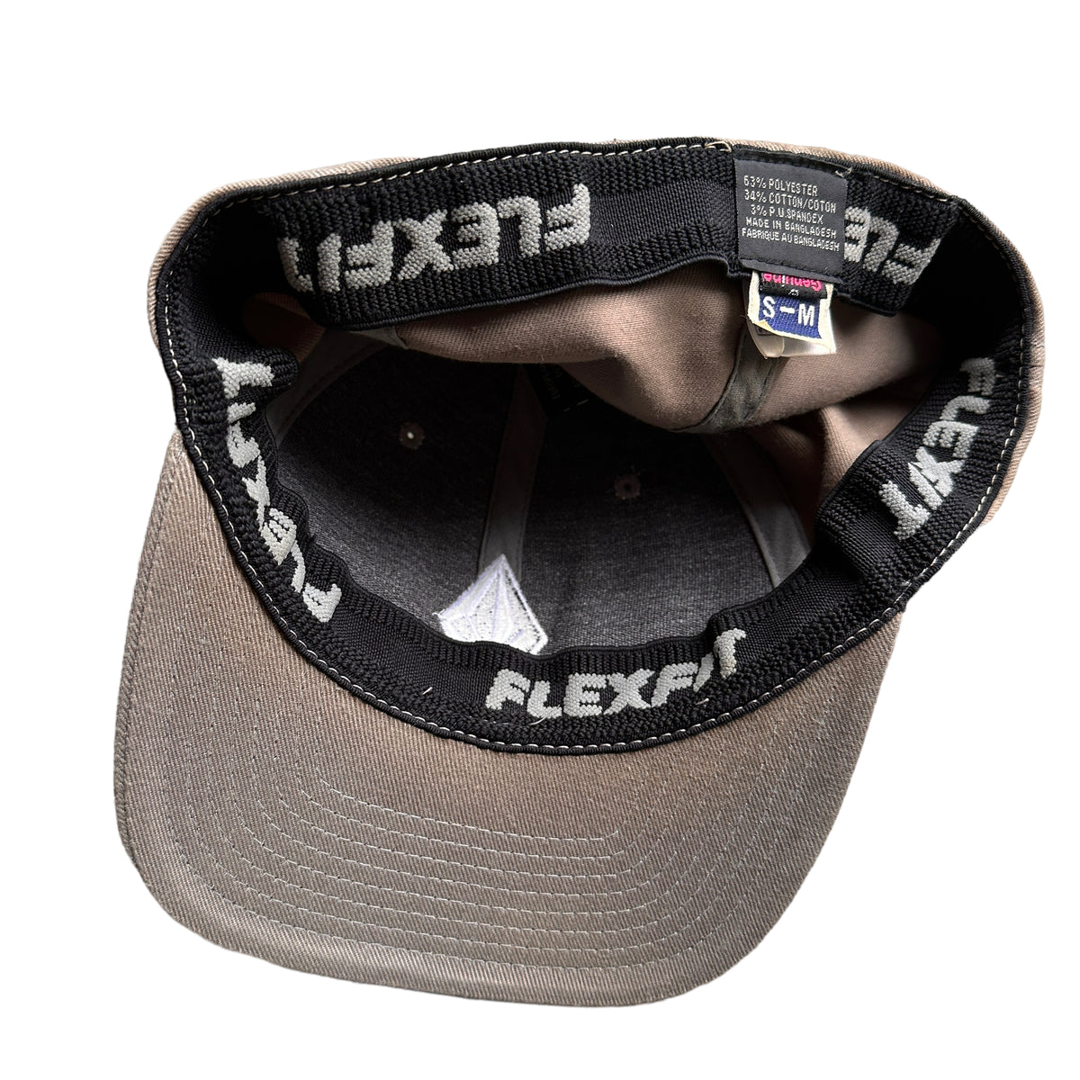 VOLCOM BLACK FLEXFIT FITTED CAP HAT - SIZE L/XL - NEW W/TAGS