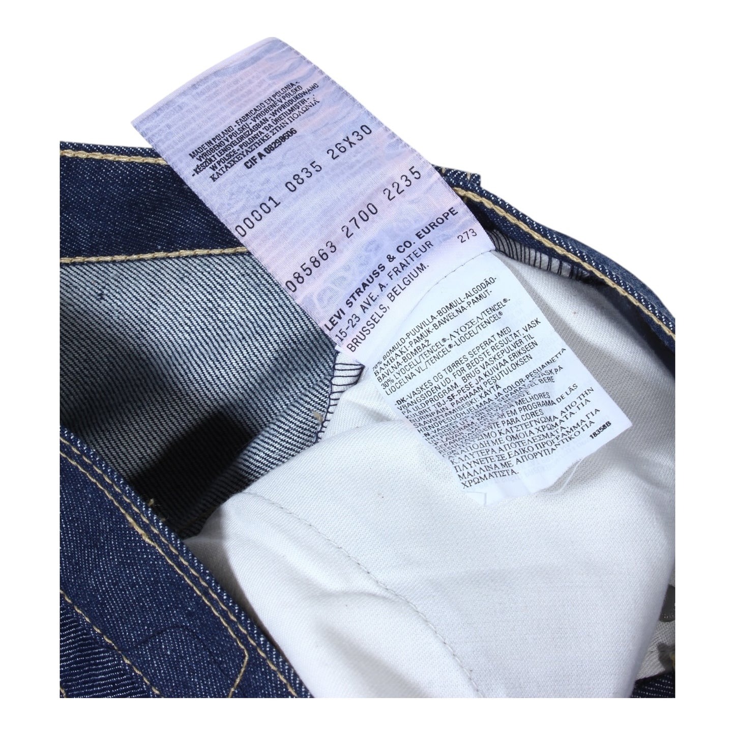 Levi’s engineered twisted leg 26/30