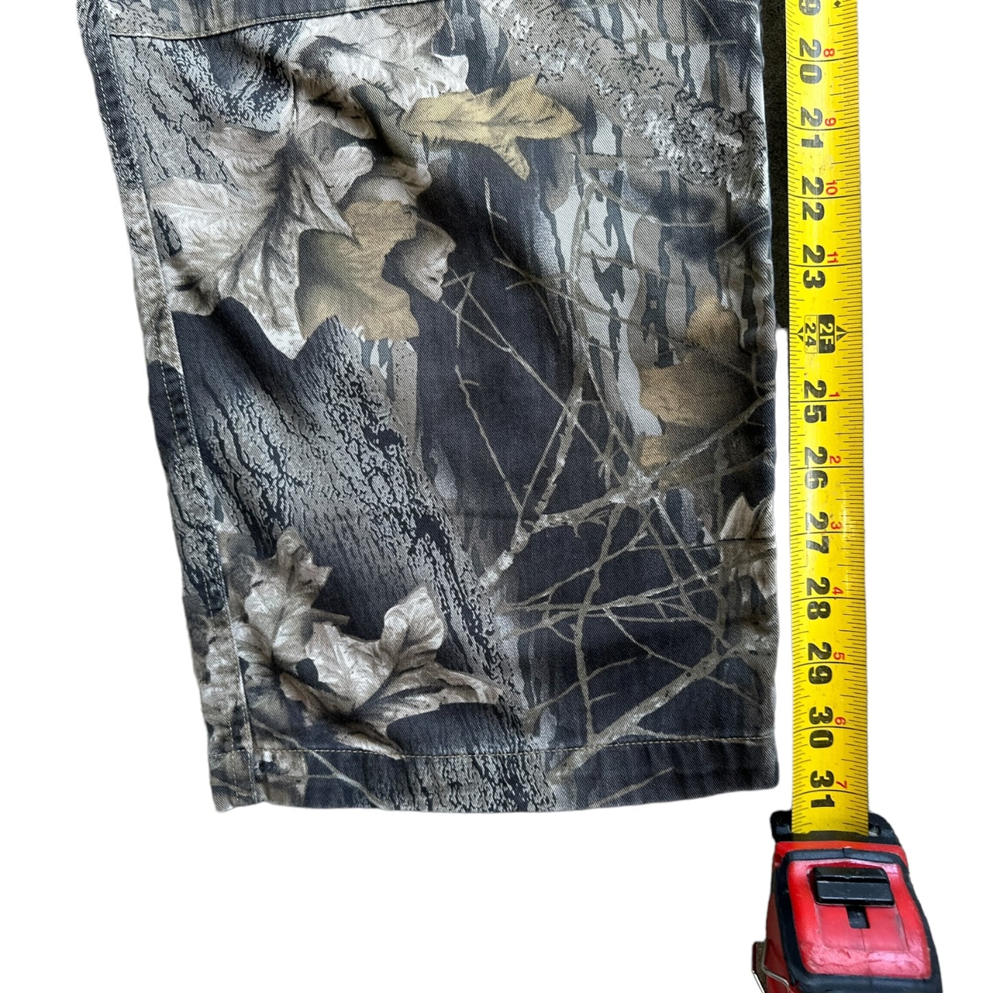 Columbia leaf camo cargos 40/31 max