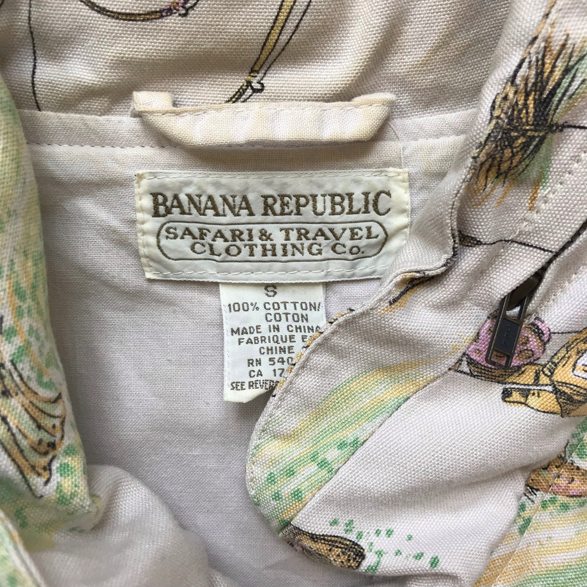 Banana republic safari and travel vest. S-M fit – Vintage Sponsor