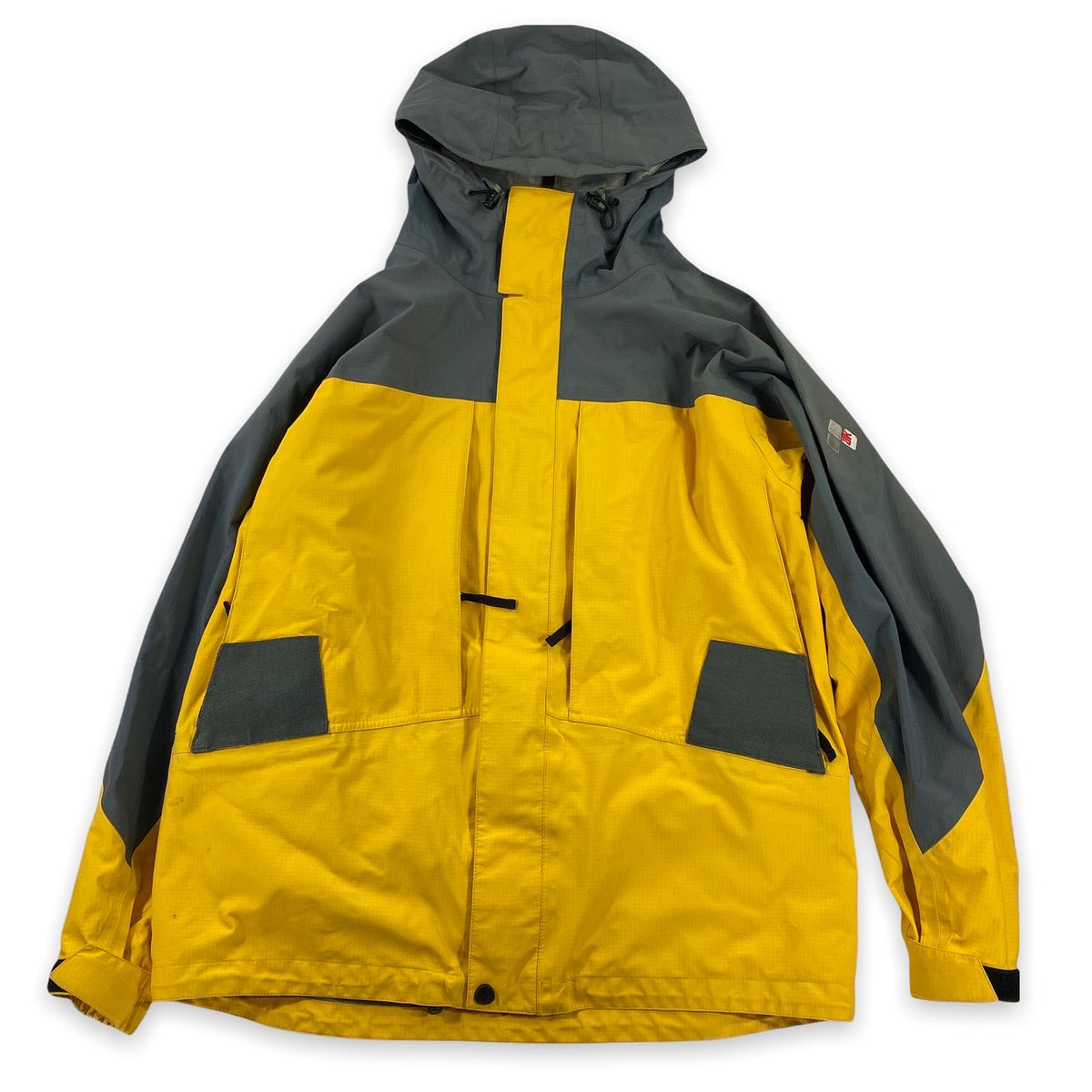 Burton AK goretex jacket XL – Vintage Sponsor