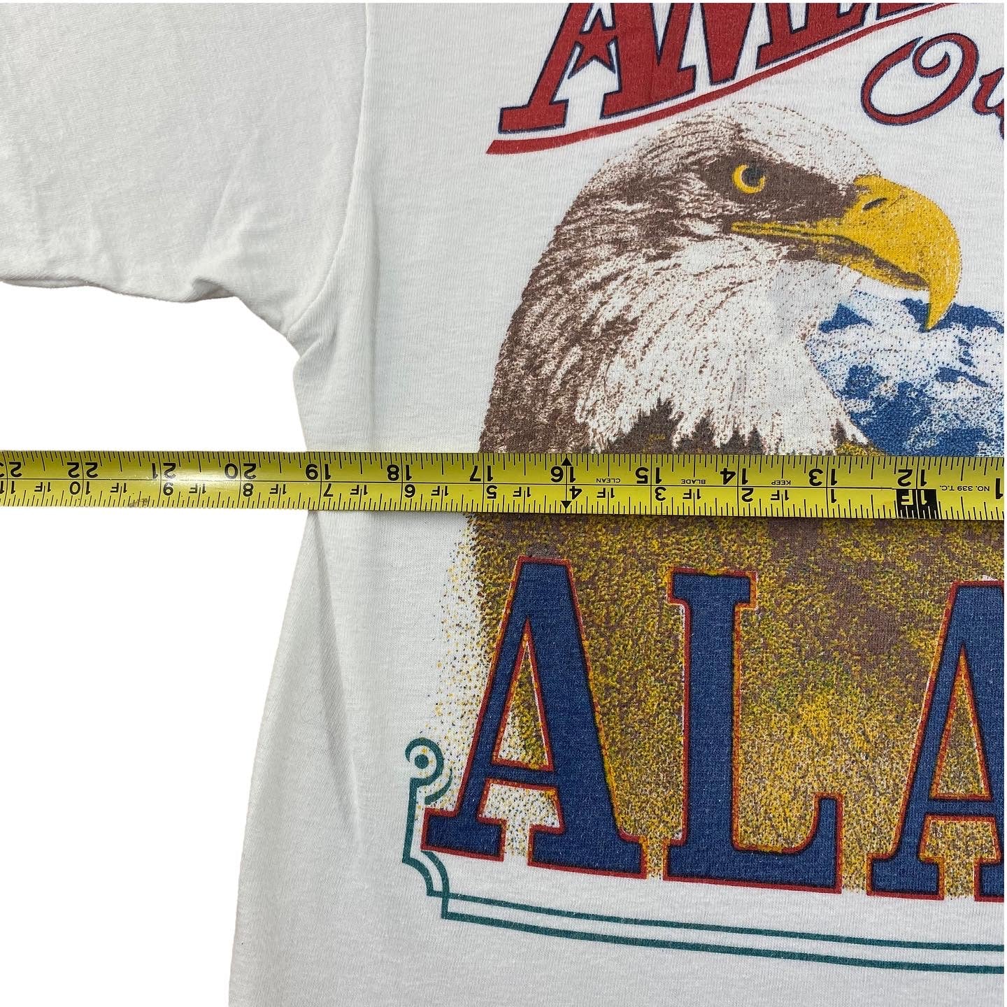 90s American Eagle tee. M/L