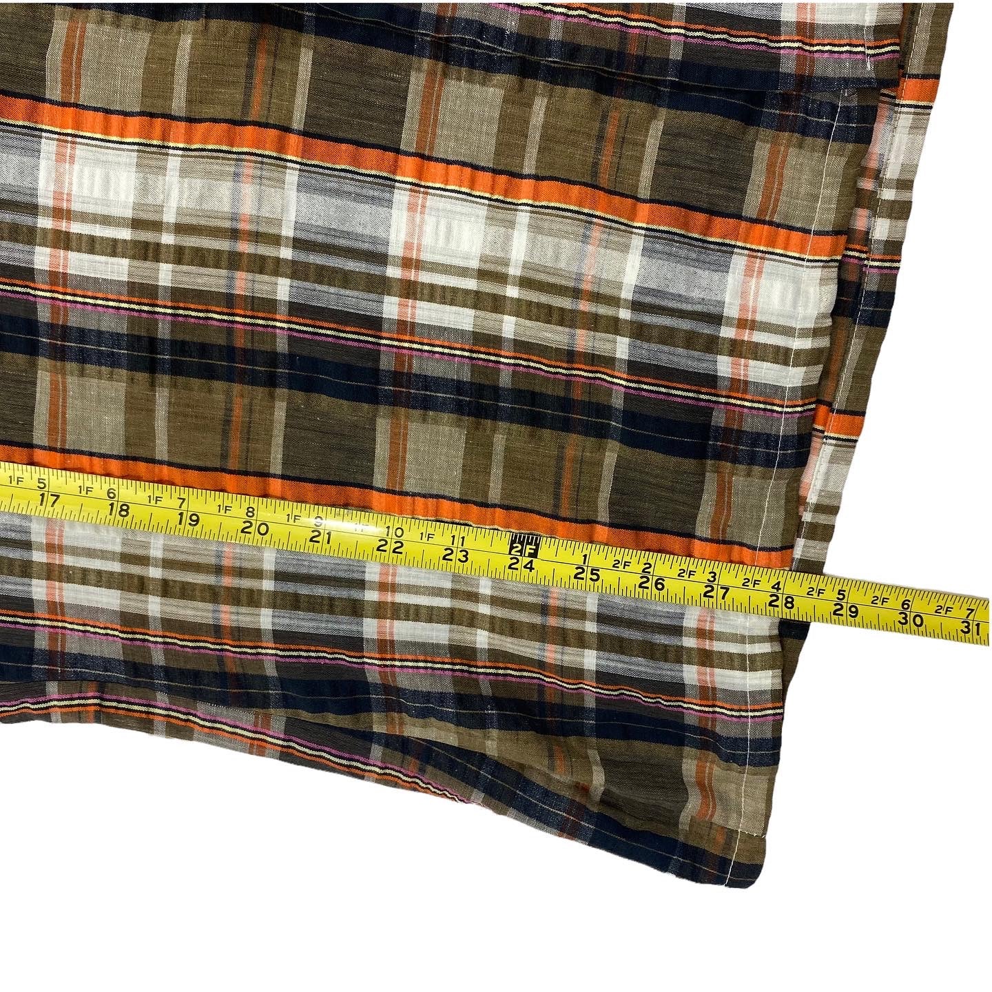 80s Gino fabrini plaid button up shirt. light weight L/XL