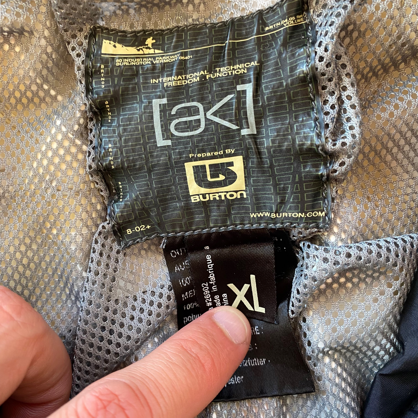 Burton AK light jacket. XL