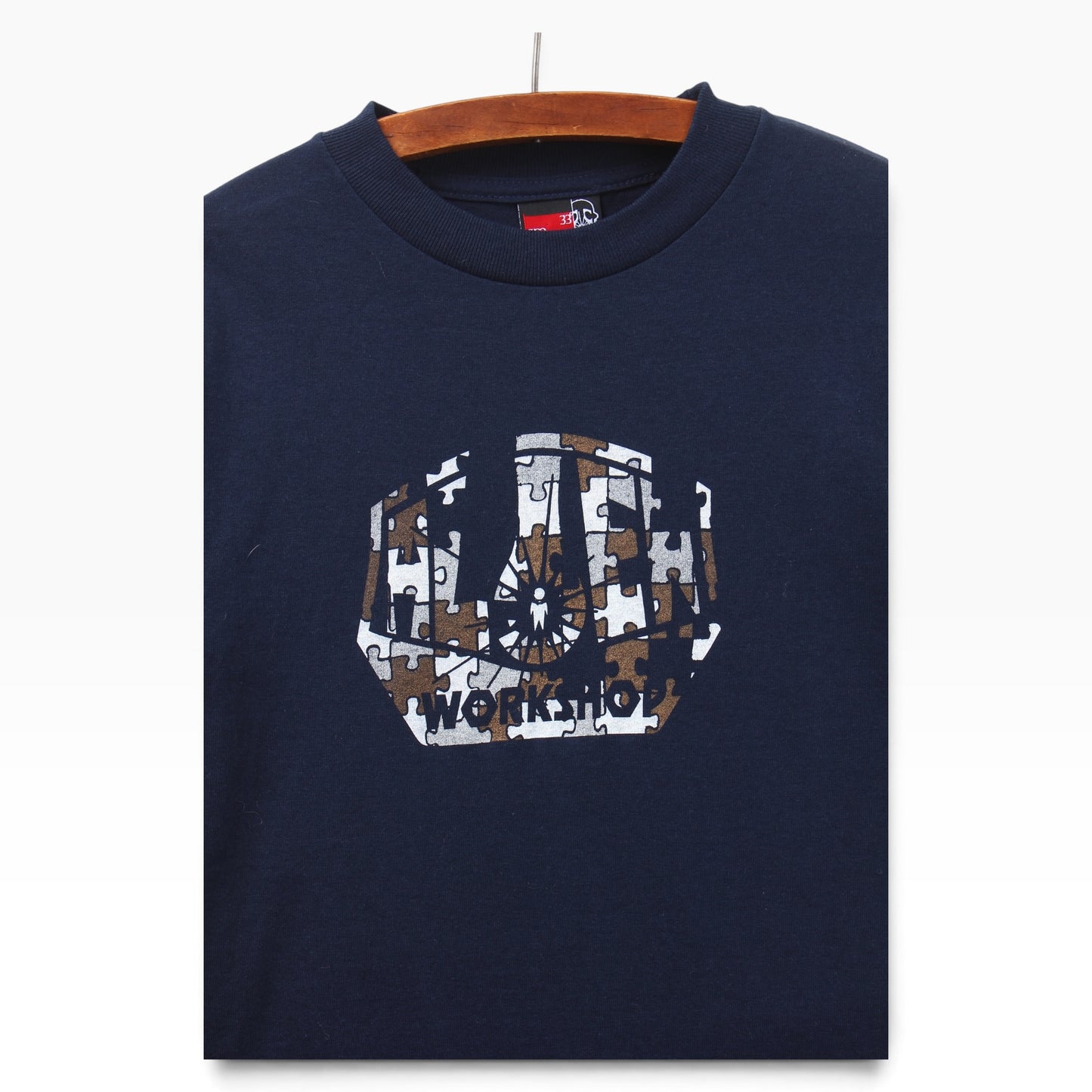 90s Alien workshop puzzle piece tee Small
