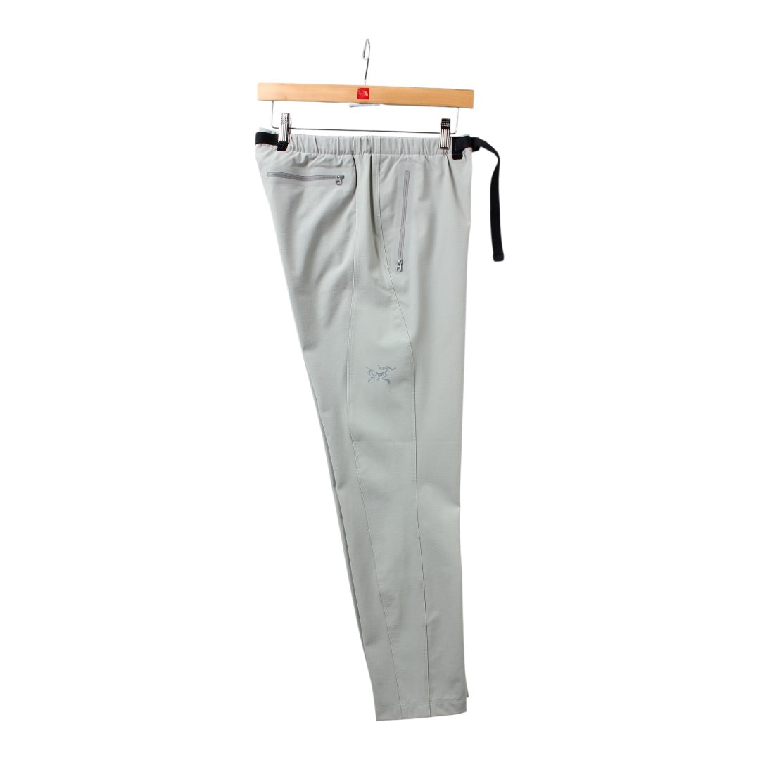 2003 Arc’teryx hiking pant women’s small