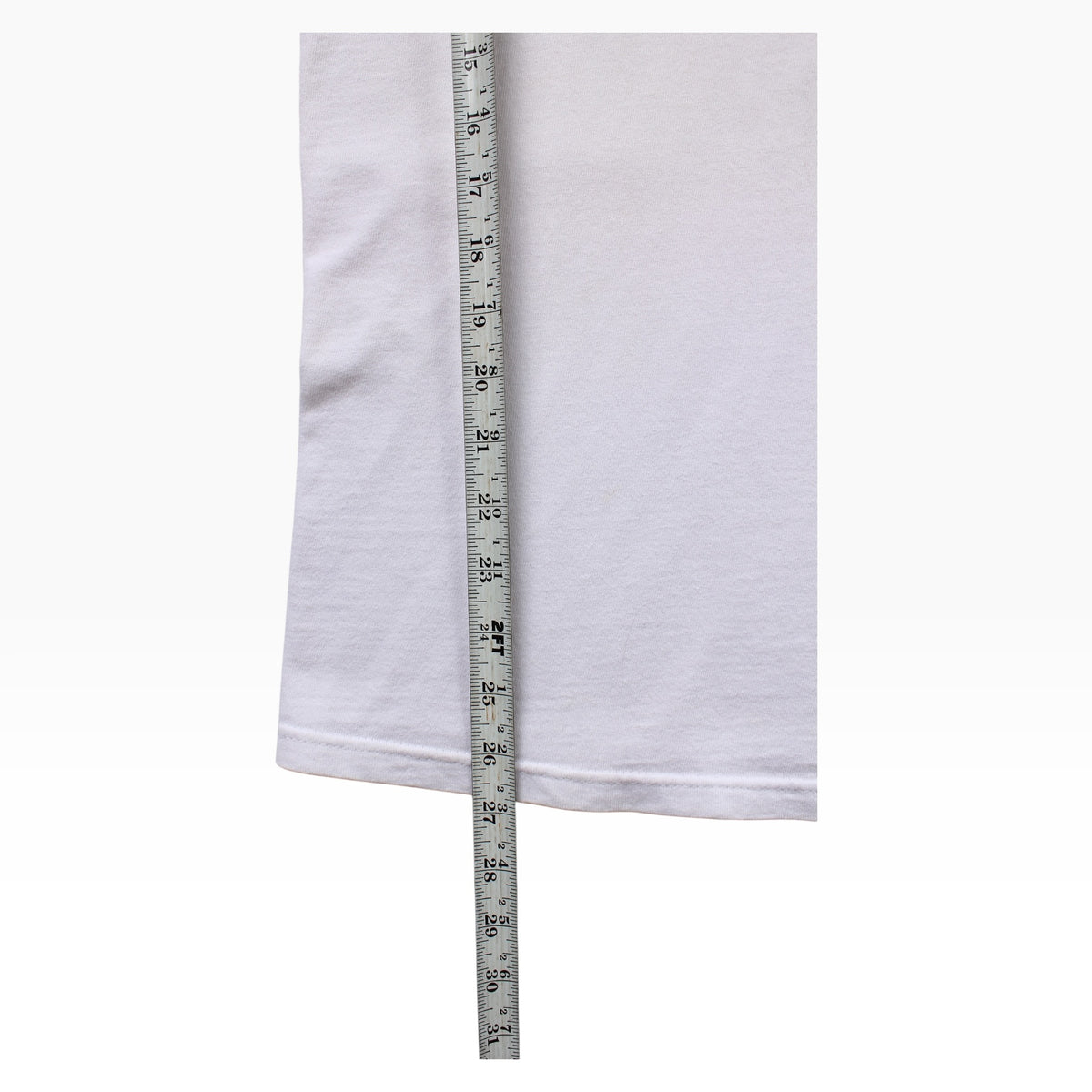 90s Hummer tee Large