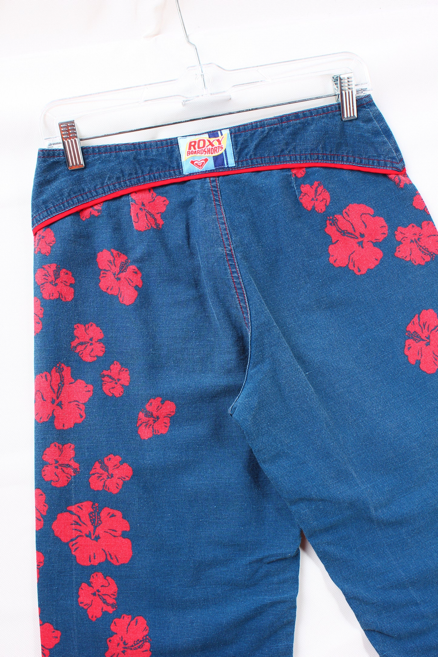 2000s Roxy Made in usa🇺🇸 capri “board short”