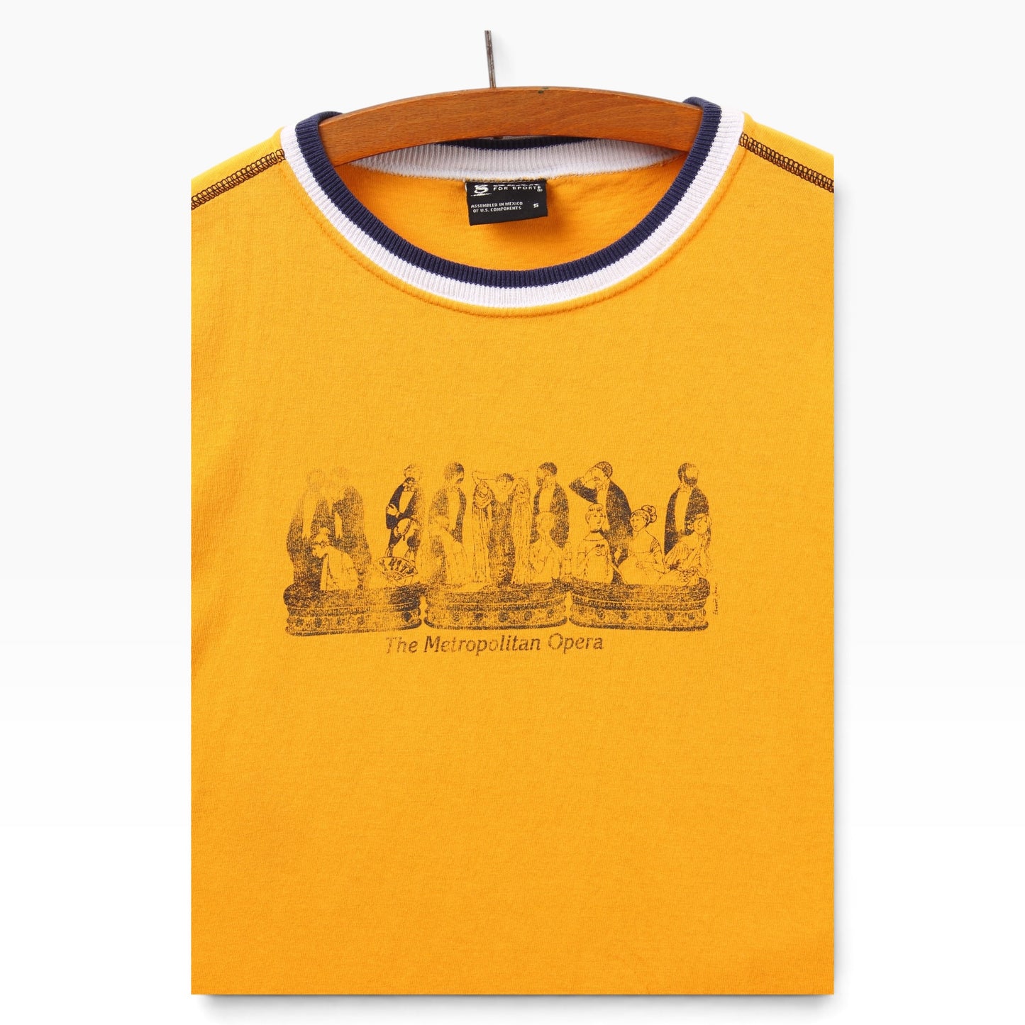 The metropolitan opera tee small