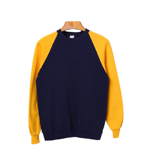 70s Raglan crewneck small