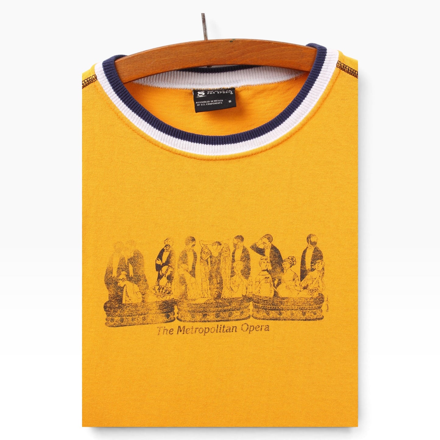 The metropolitan opera tee small