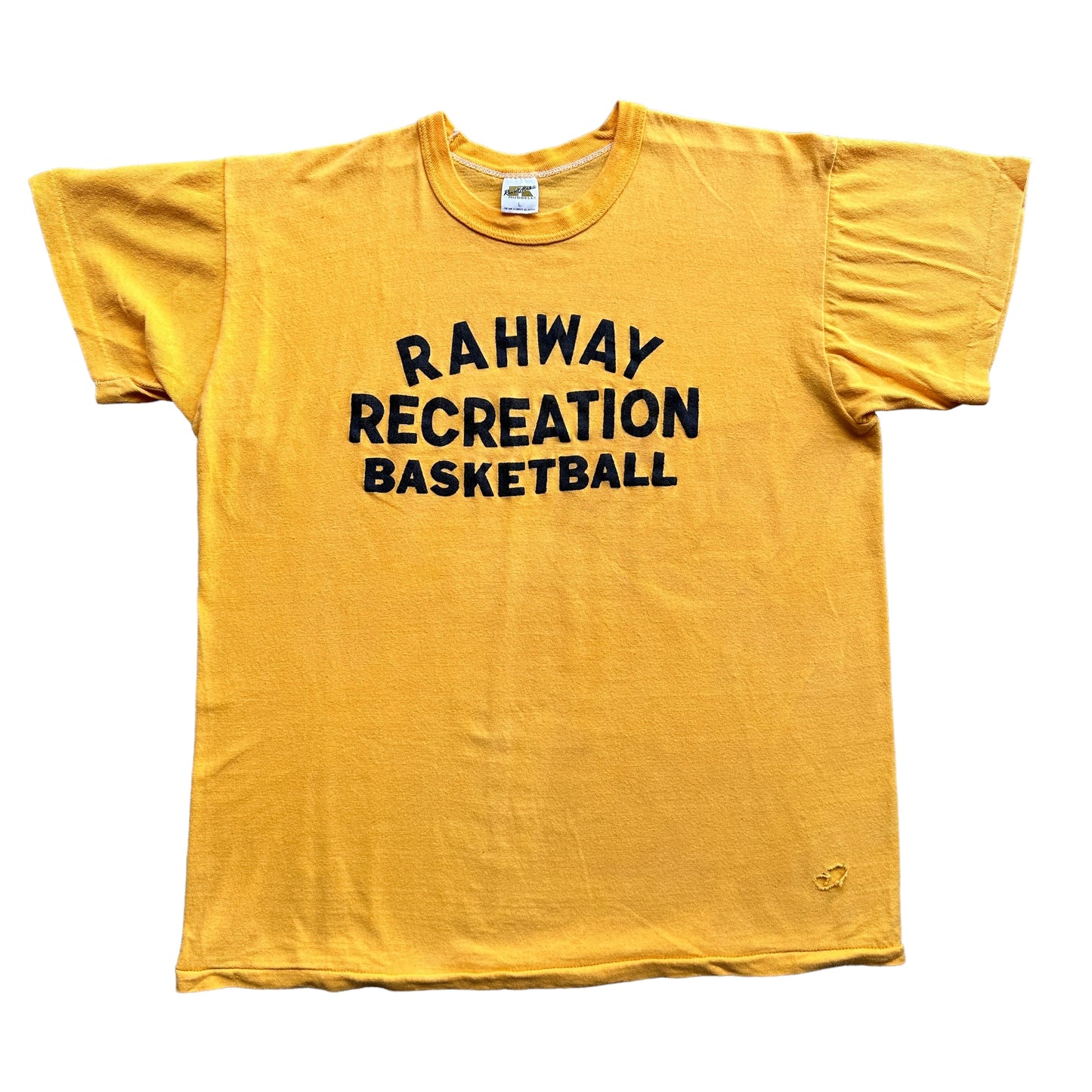 70s Rahway rec basketball tee Small