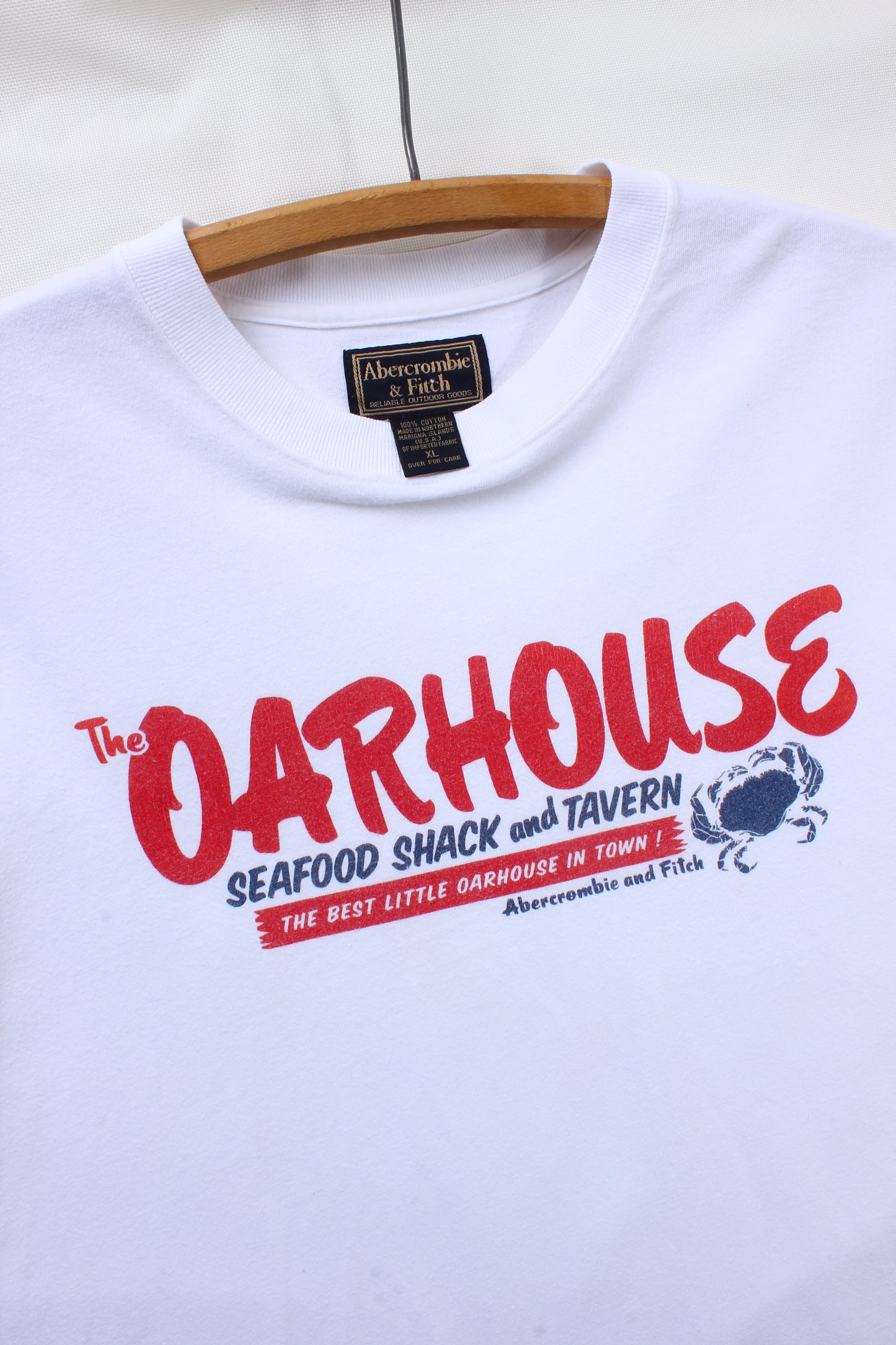 Abercrombie and fitch the oarhouse XL
