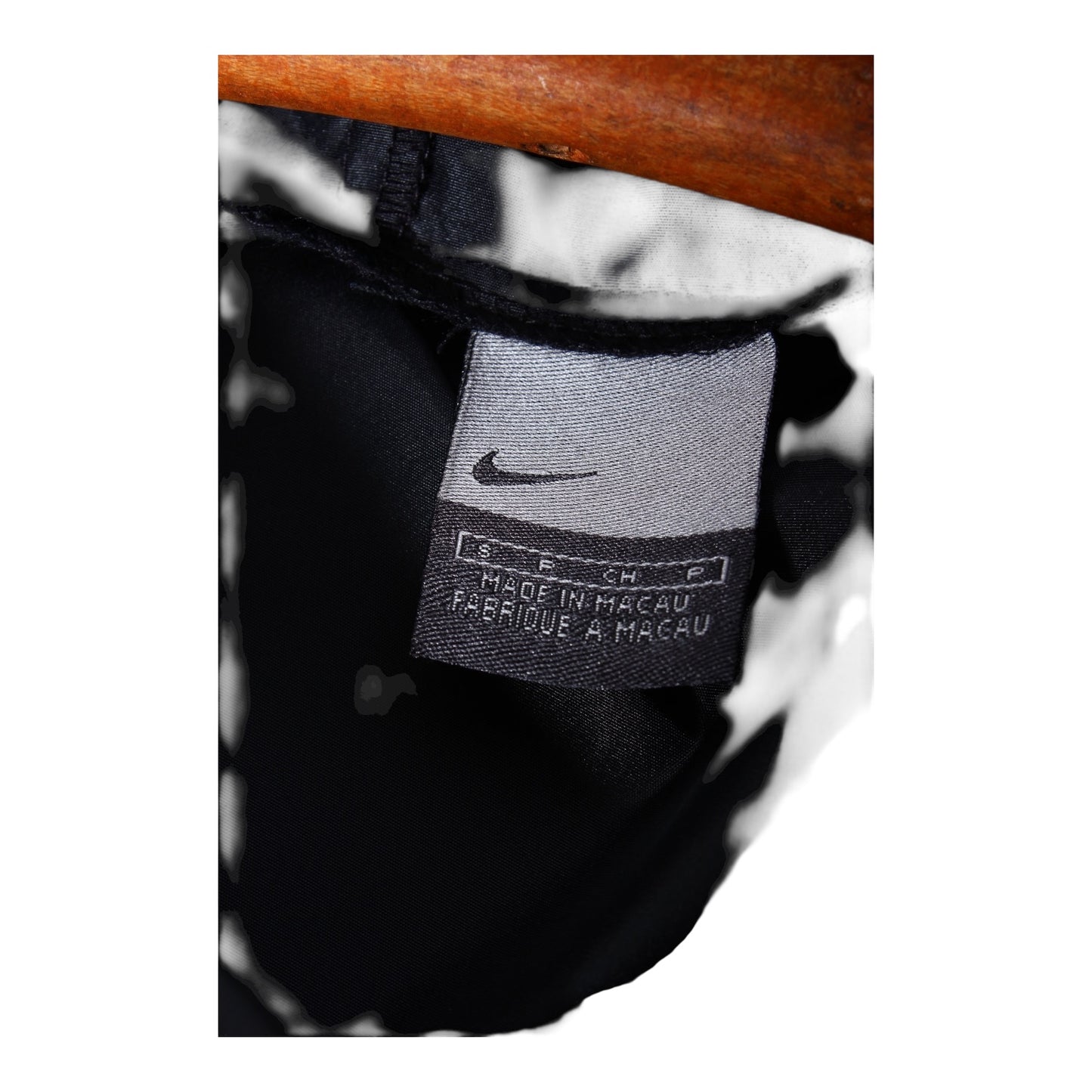 2000s Nike hooded pullover nylon S/M