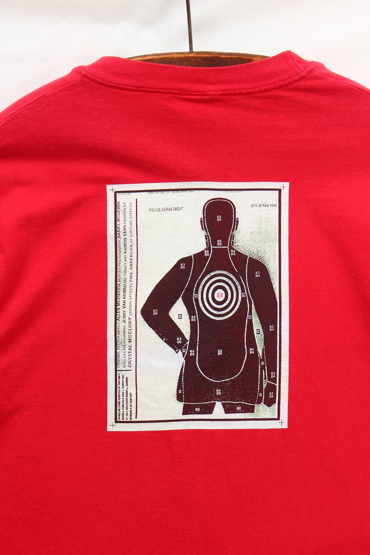 90s Shooting target tee medium