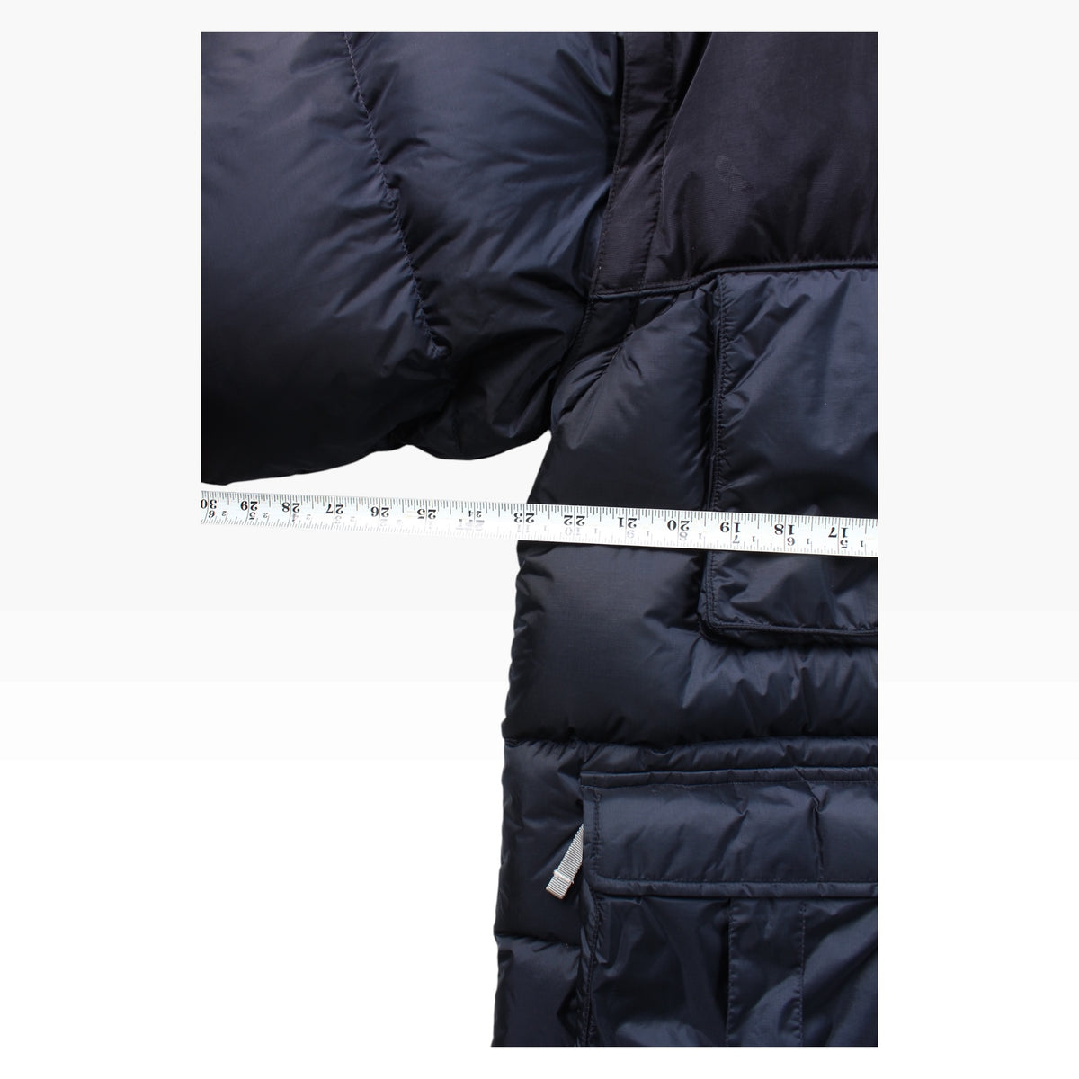 Burton analog Year 1 “6/4 down jacket” Medium