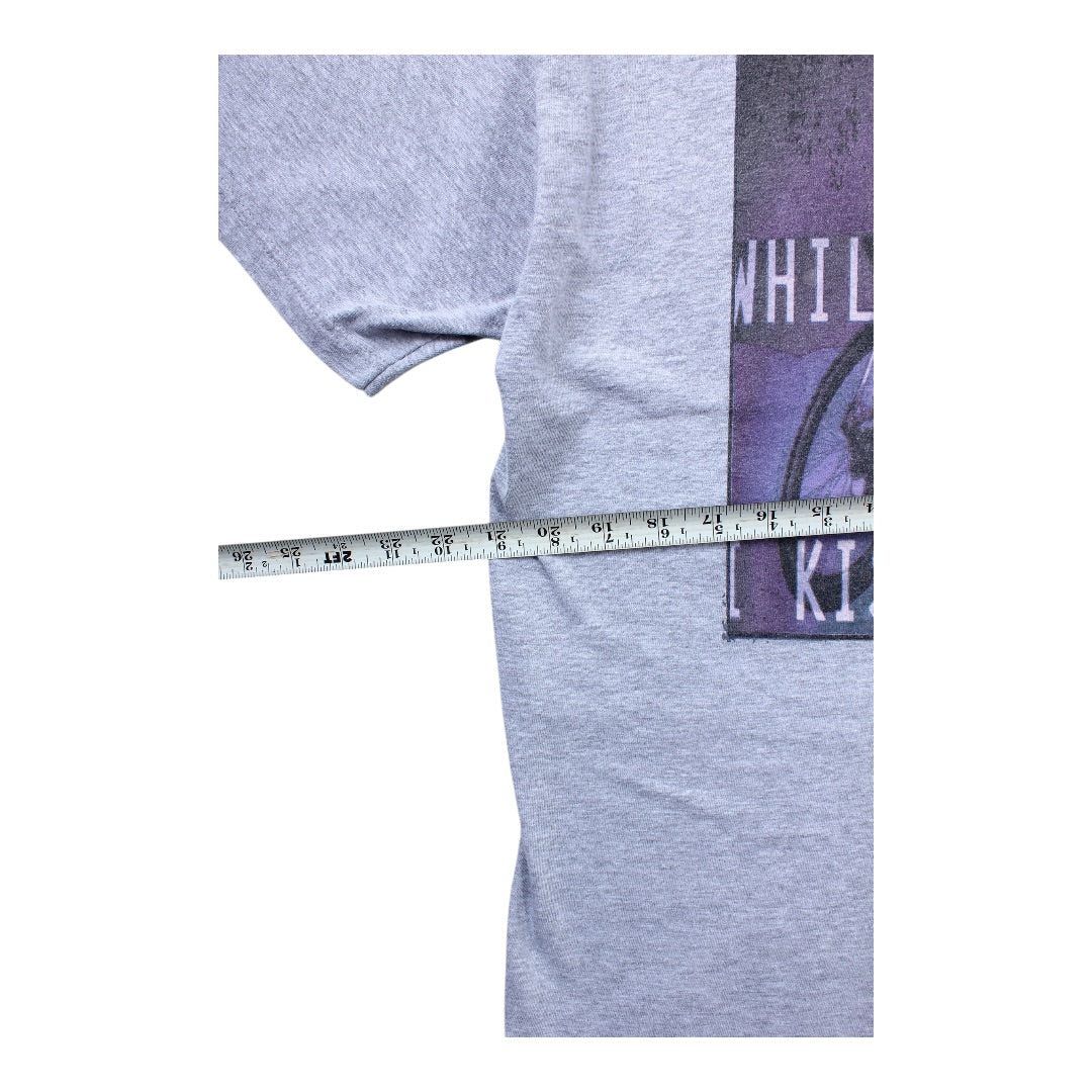 Scuse me while I kiss the sky no fear tee large