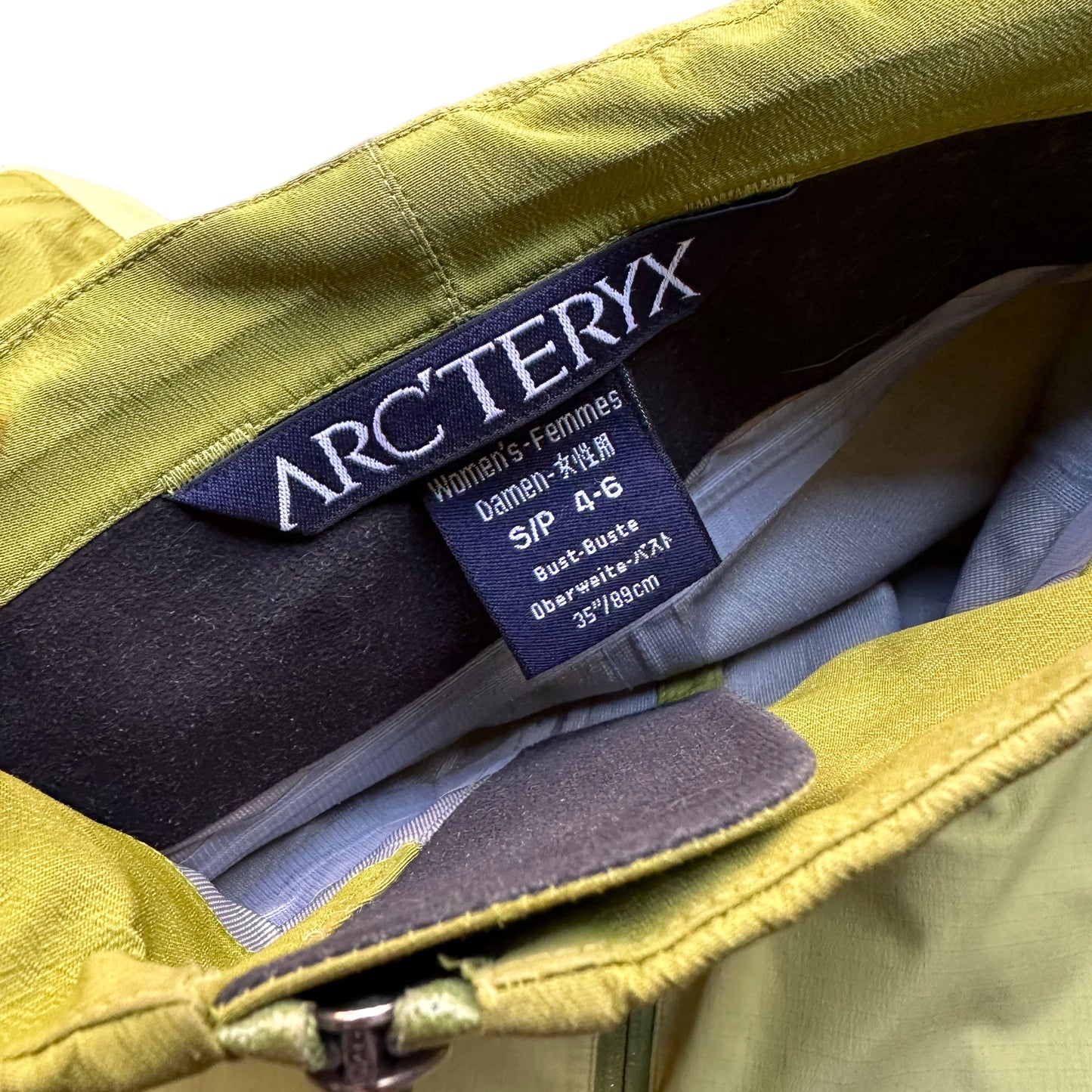 arc’teryx Made in canada🇨🇦 sidewinder wmns small