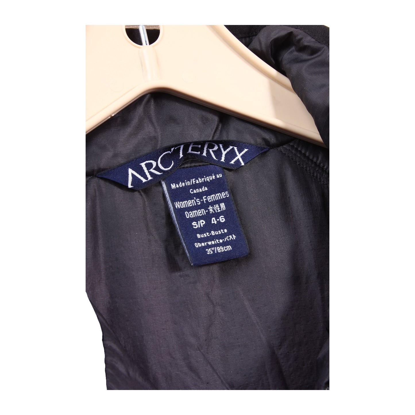 2004 Arcteryx Primaloft Made in canada🇨🇦 Women’s small