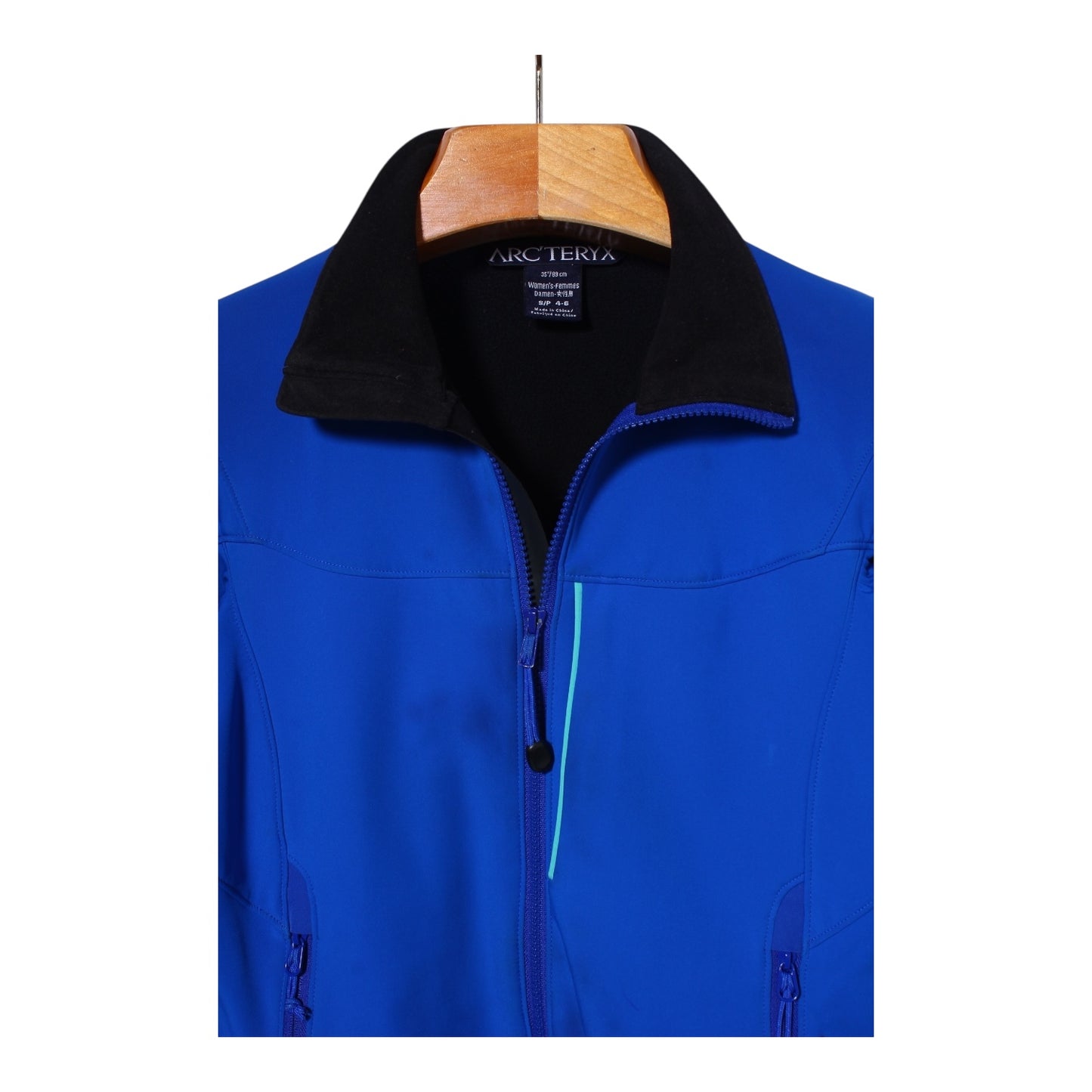 2009 Arc’teryx softshell women’s small