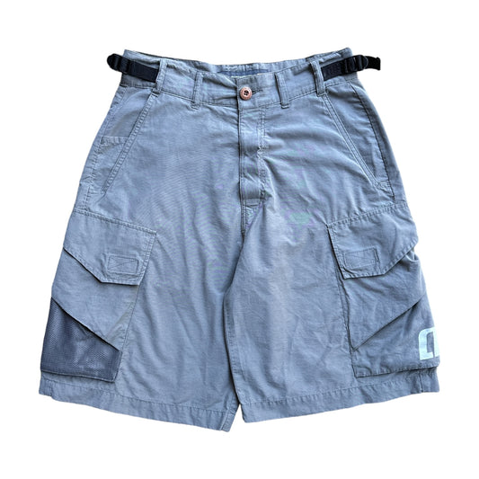 Alphanumeric cargo shorts sz30