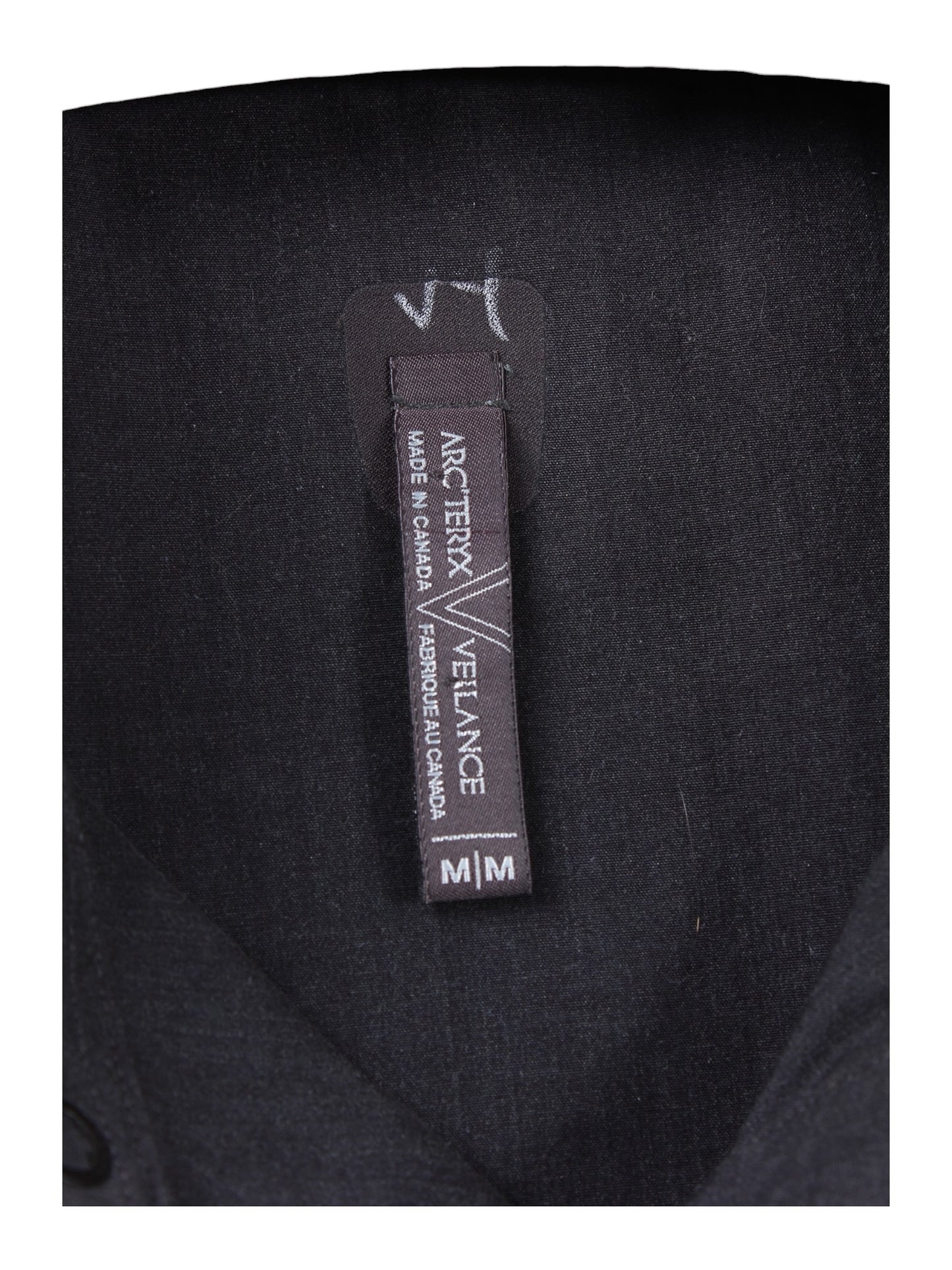 2010 Arc’teryx veilance stealth shirt Made in canada🇨🇦 medium