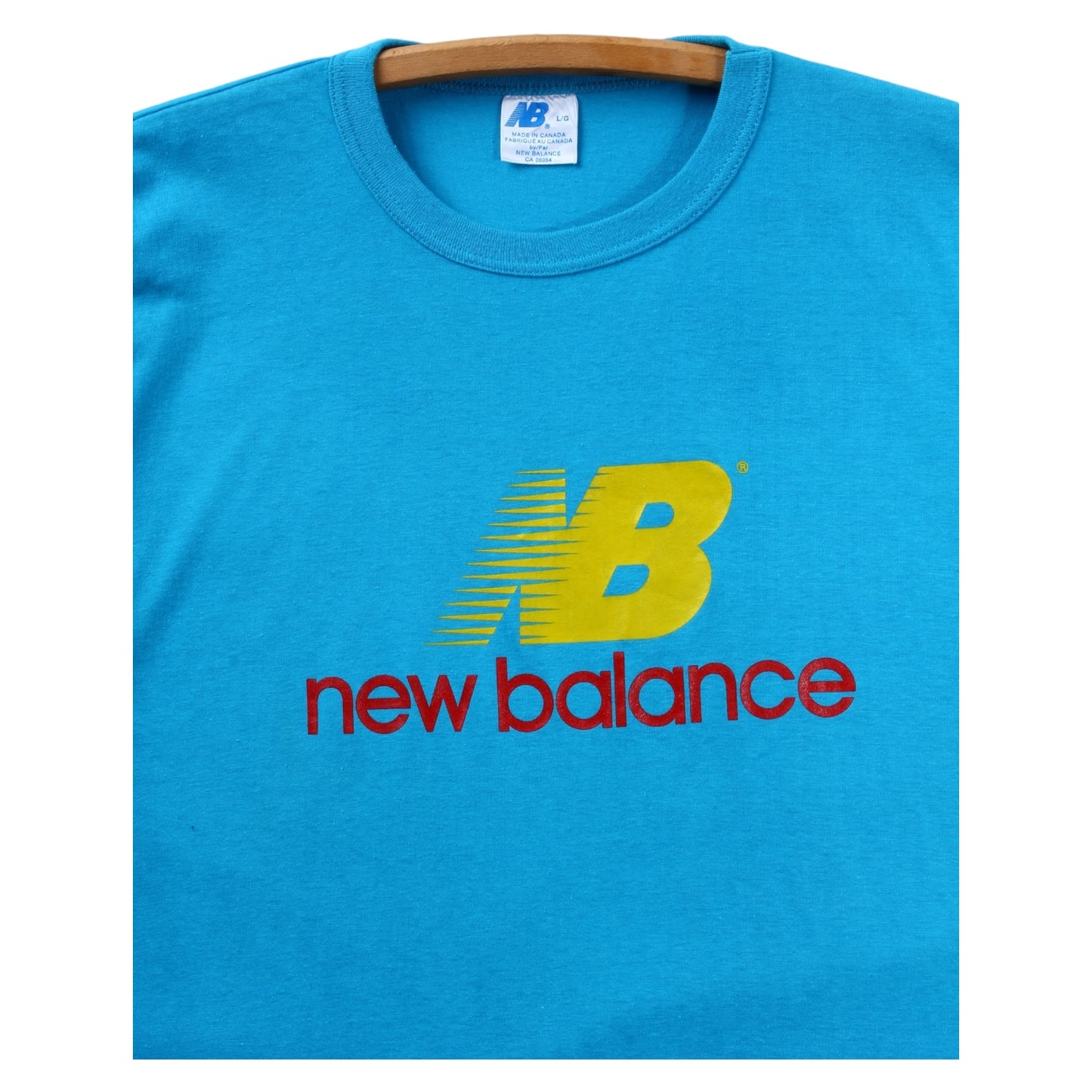 90s New Balance tee large