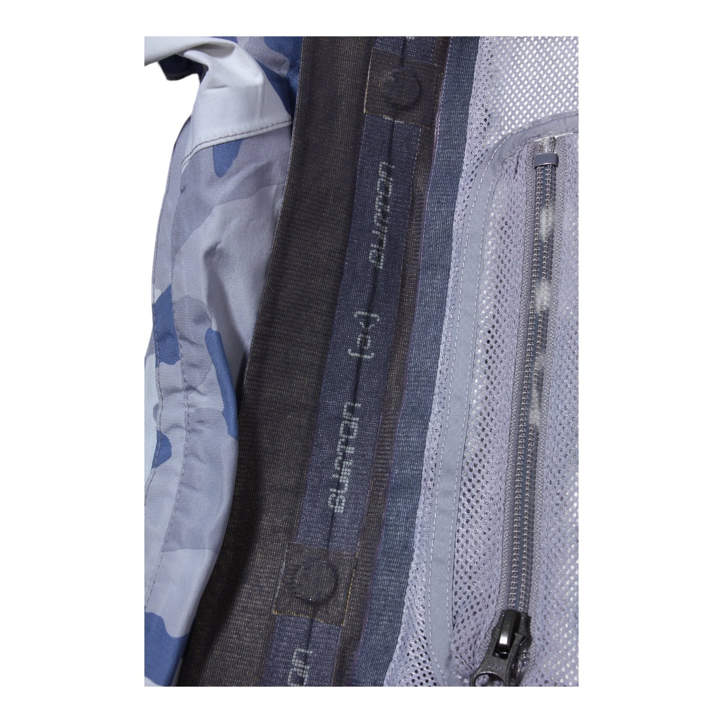 Burton AK snow camo kit large top XL pant