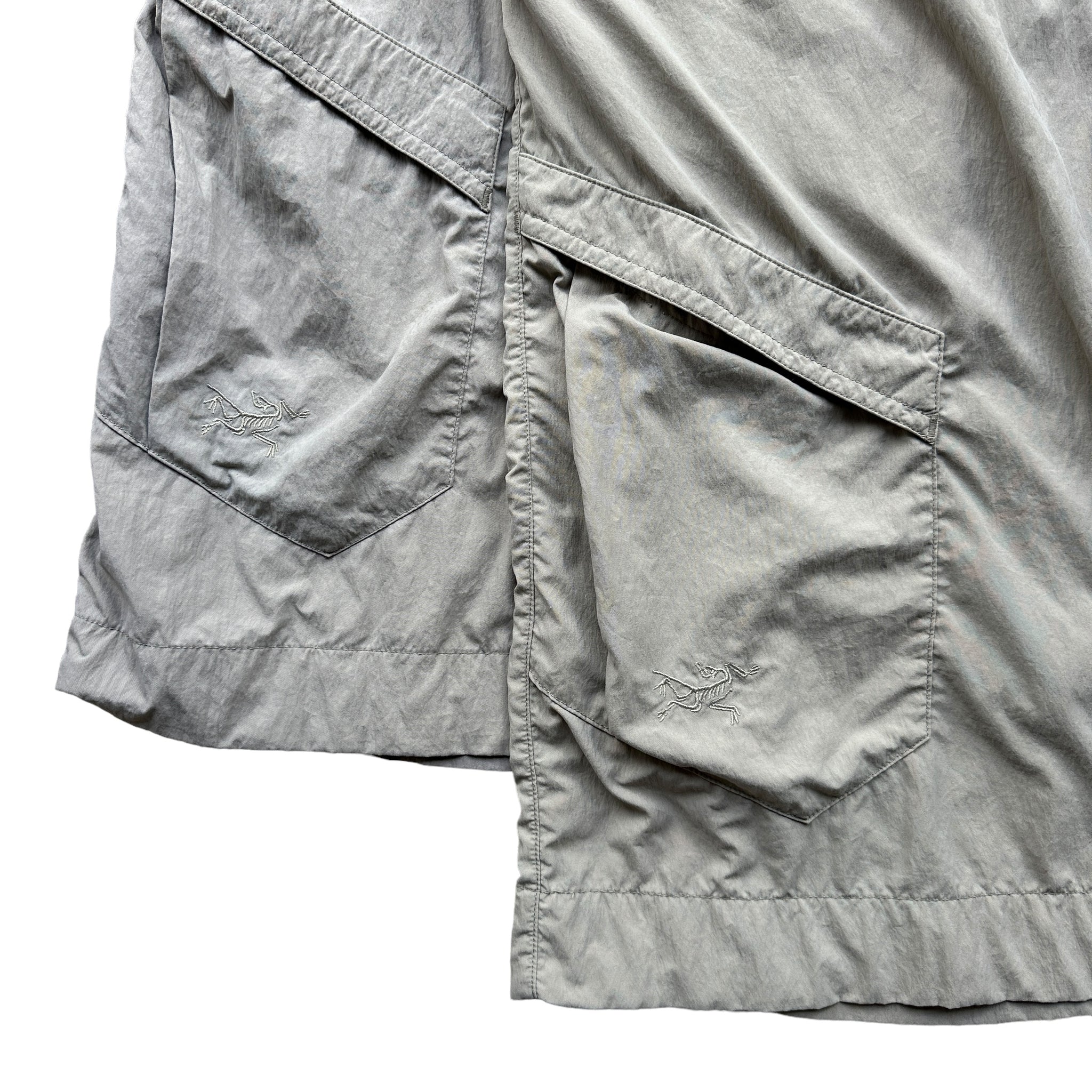 Arc’teryx shorts sz 32
