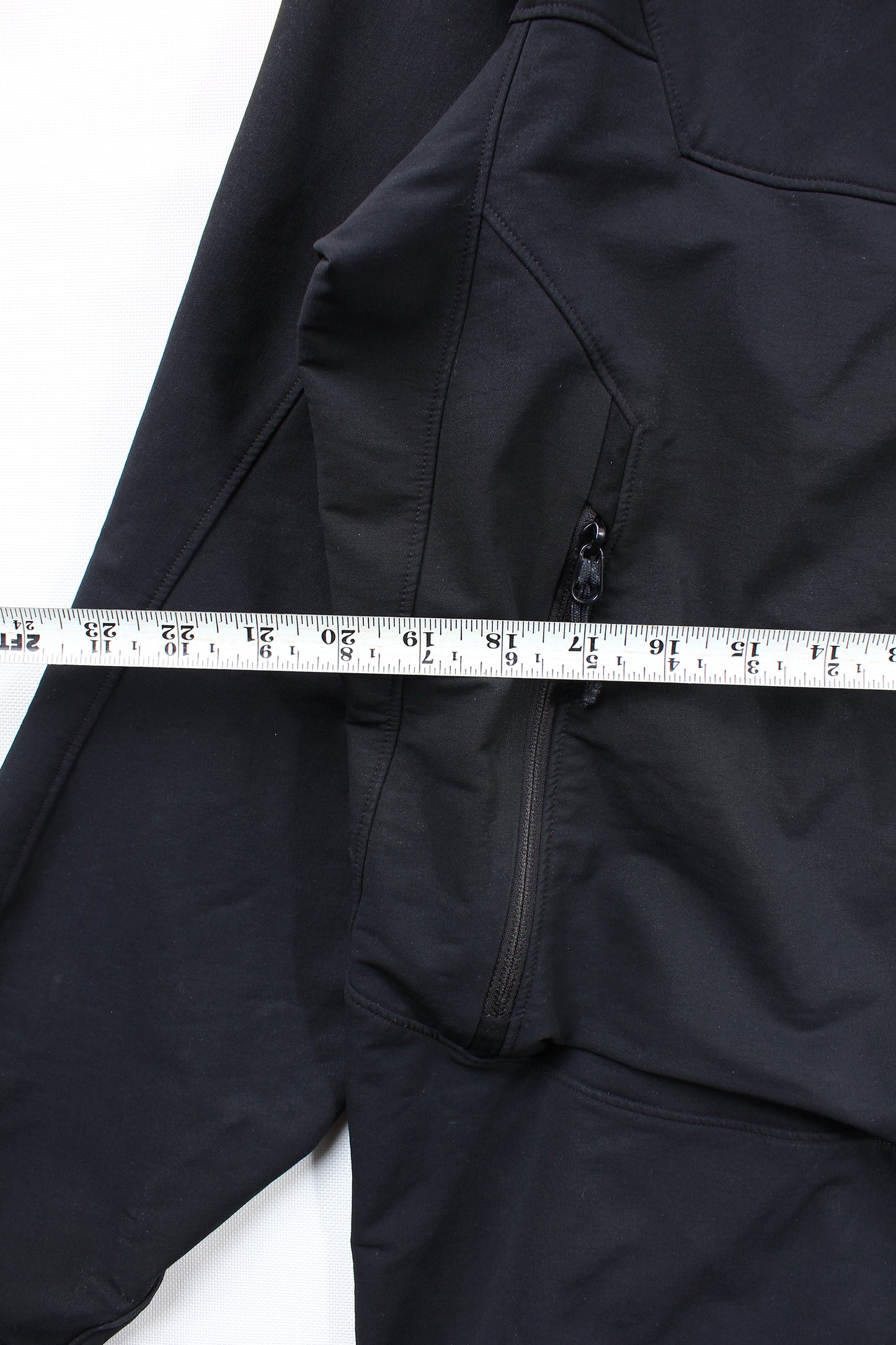 2015 Arc’teryx soft shell  Medium