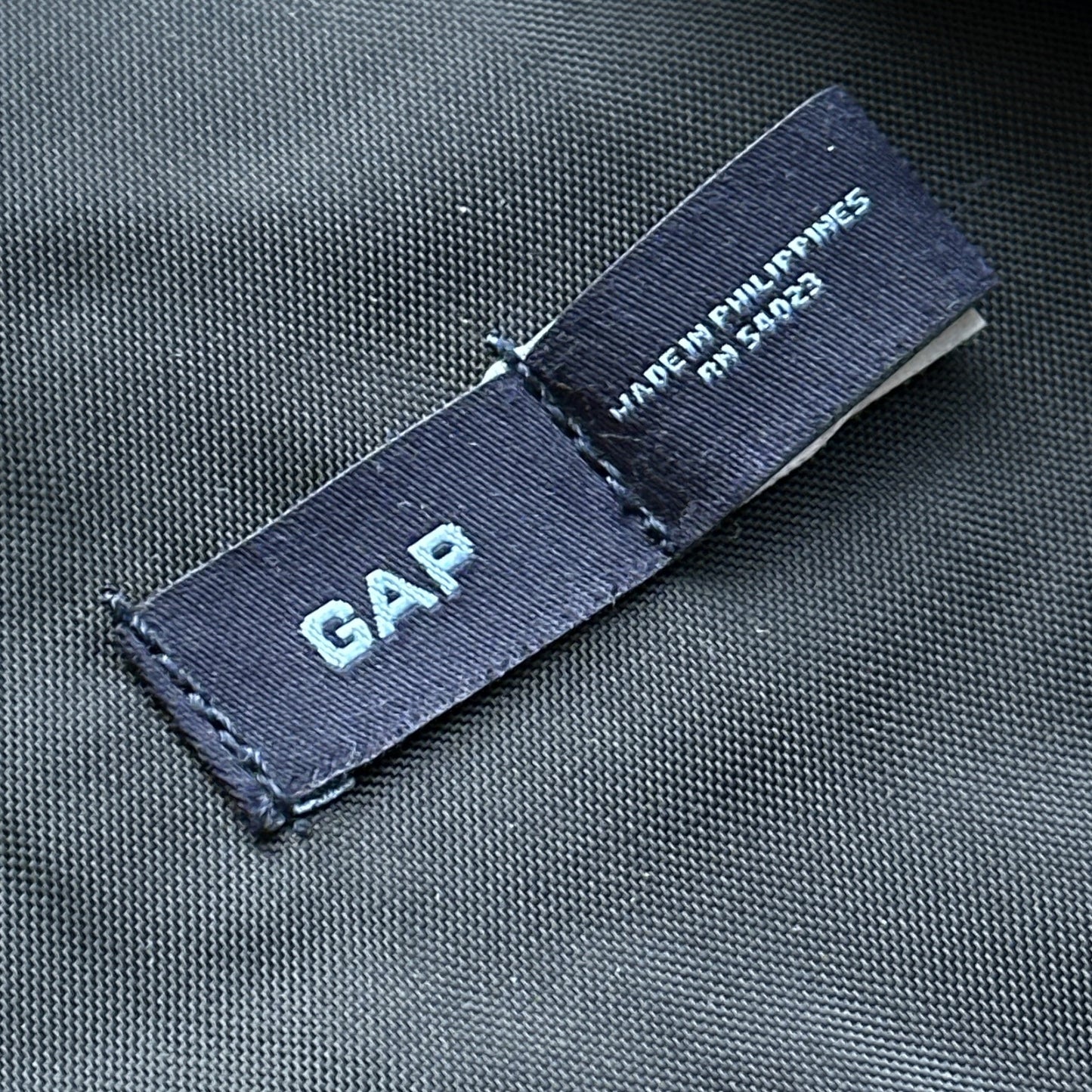 2002 Gap sling bag