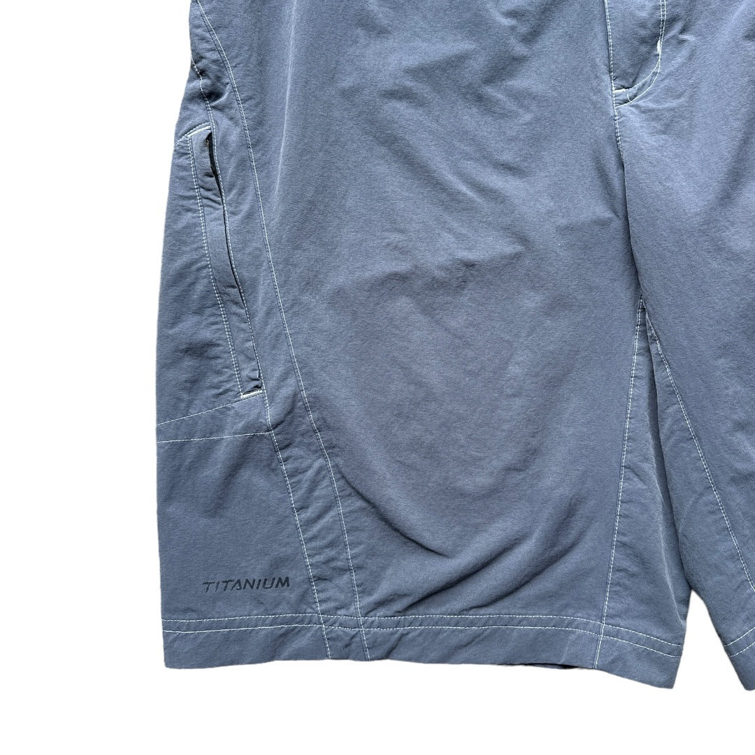 Y2K Columbia titanium shorts large