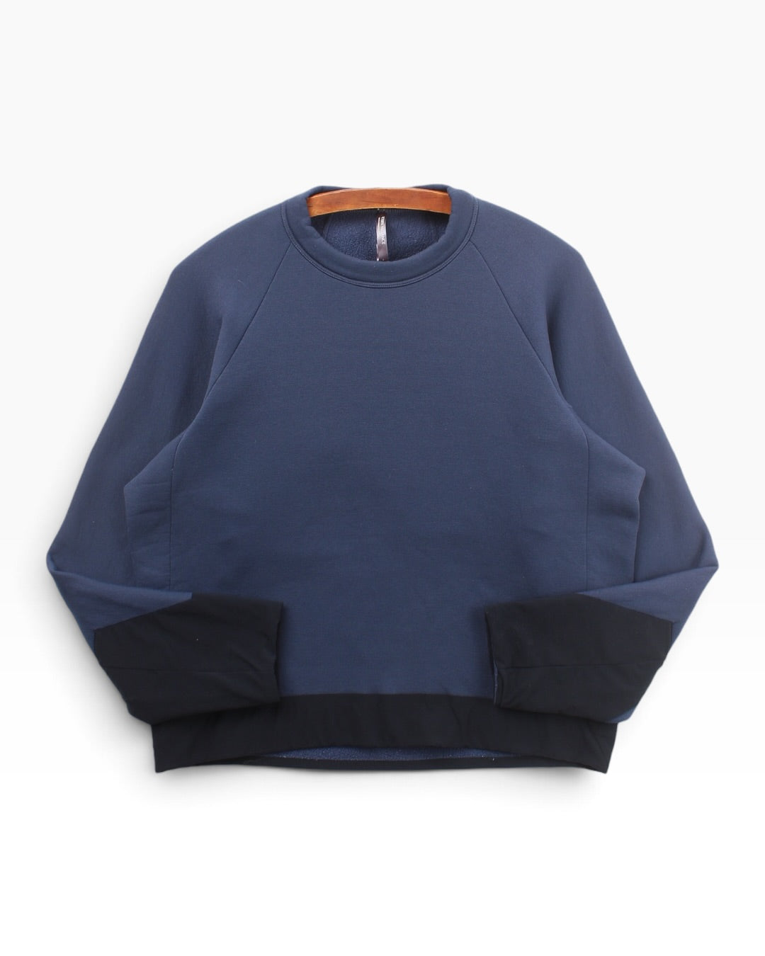 Arc’teryx veilance sample sz small