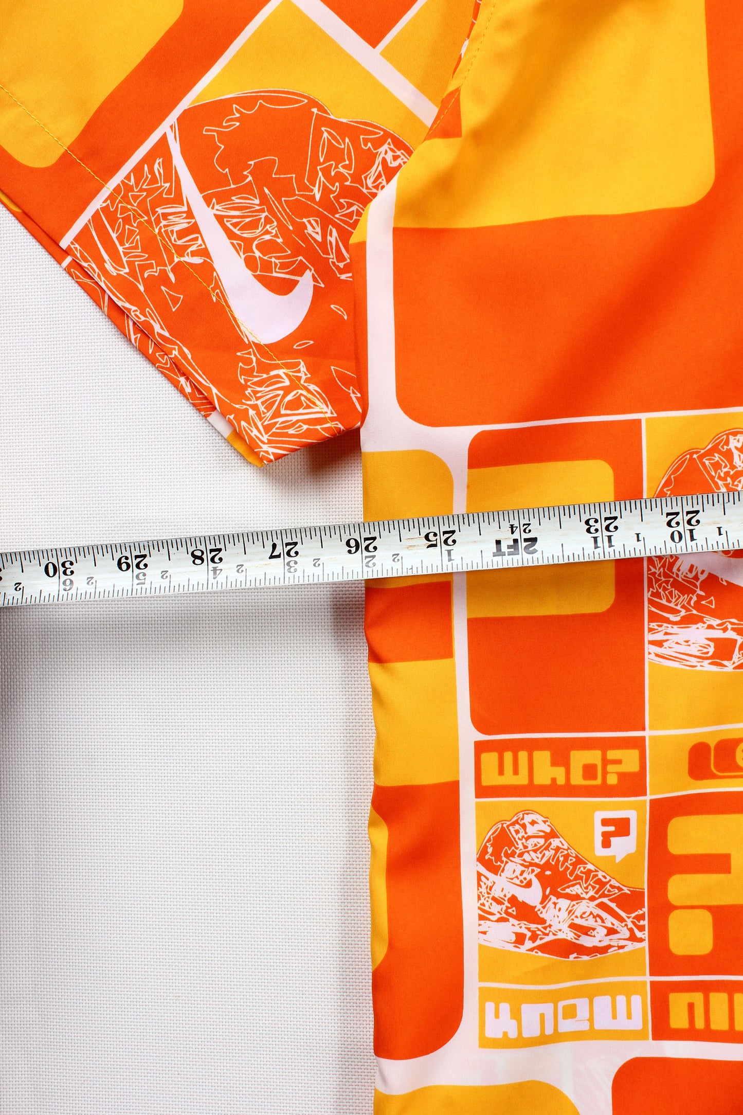 2000s Nike limited edition button up shirt XXL
