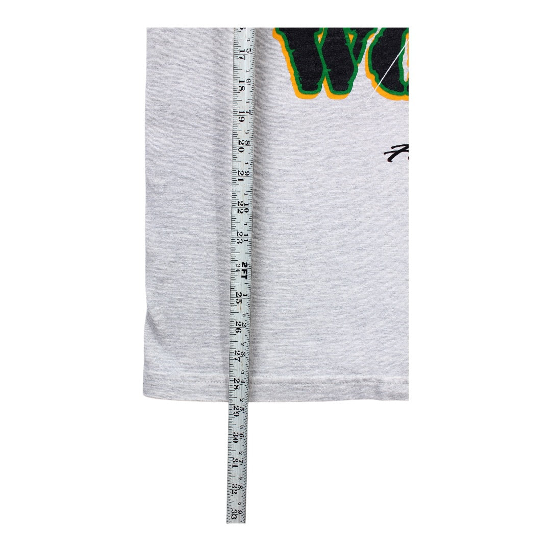 Born to fish tee large