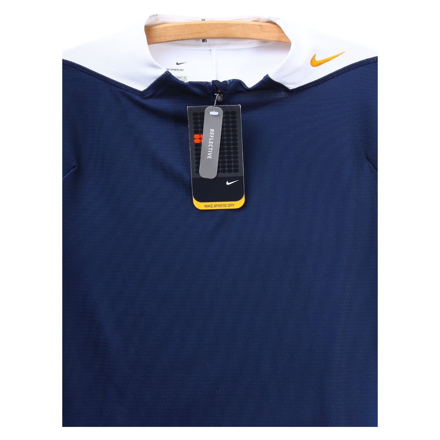 Nike sphere dry shirt Small