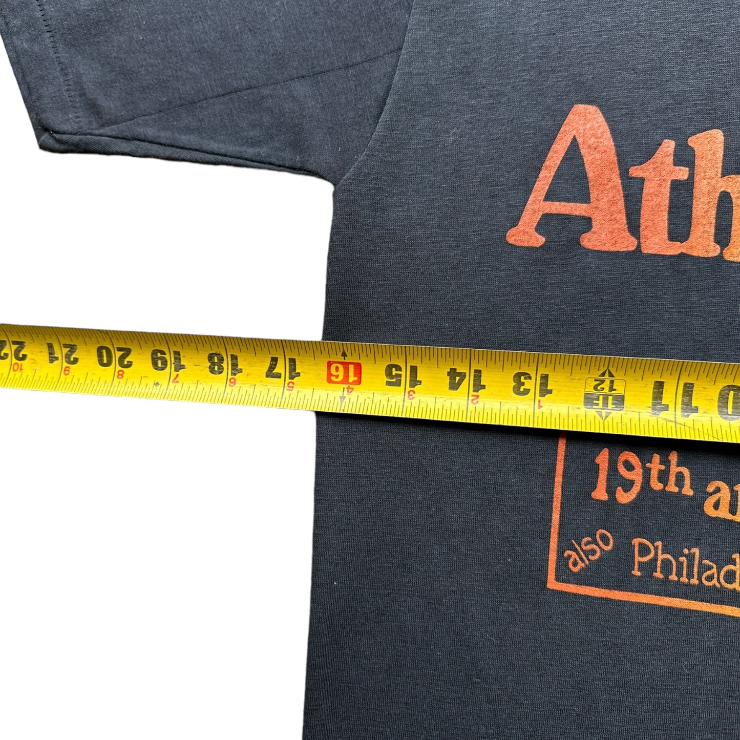 70s Athletic shoe shop philadelphia tee small