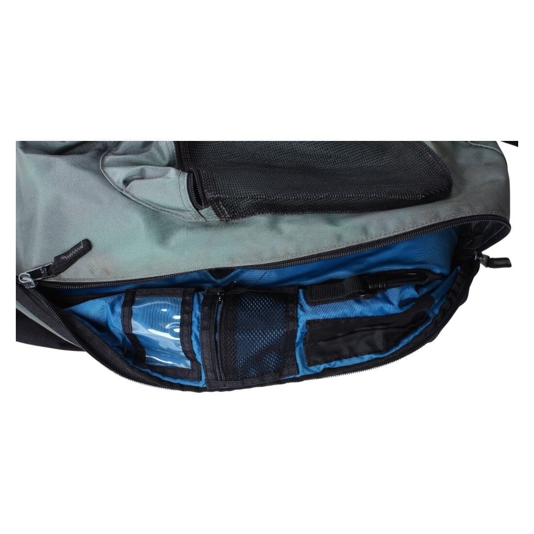 2000s GAP sling bag