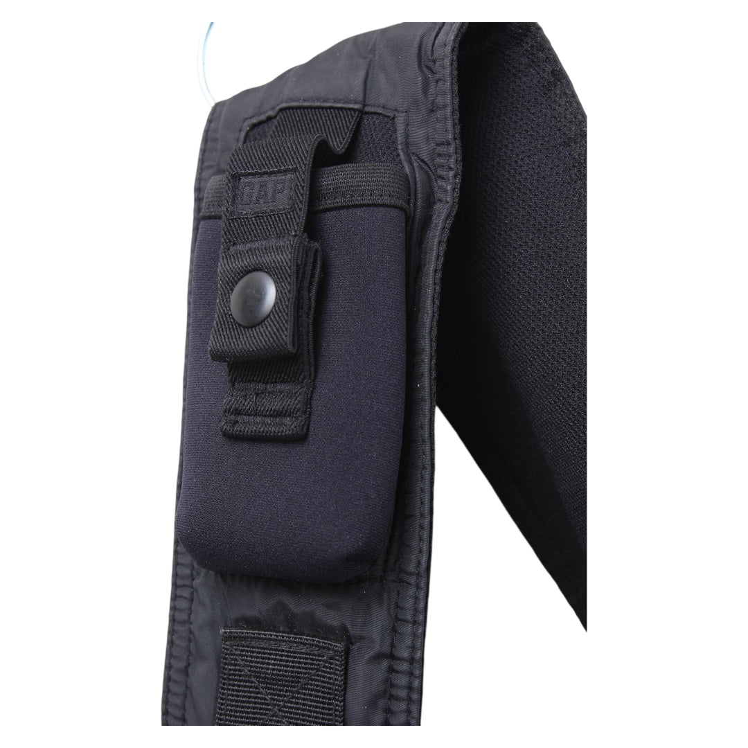 2003 Gap shoulder cargo bag