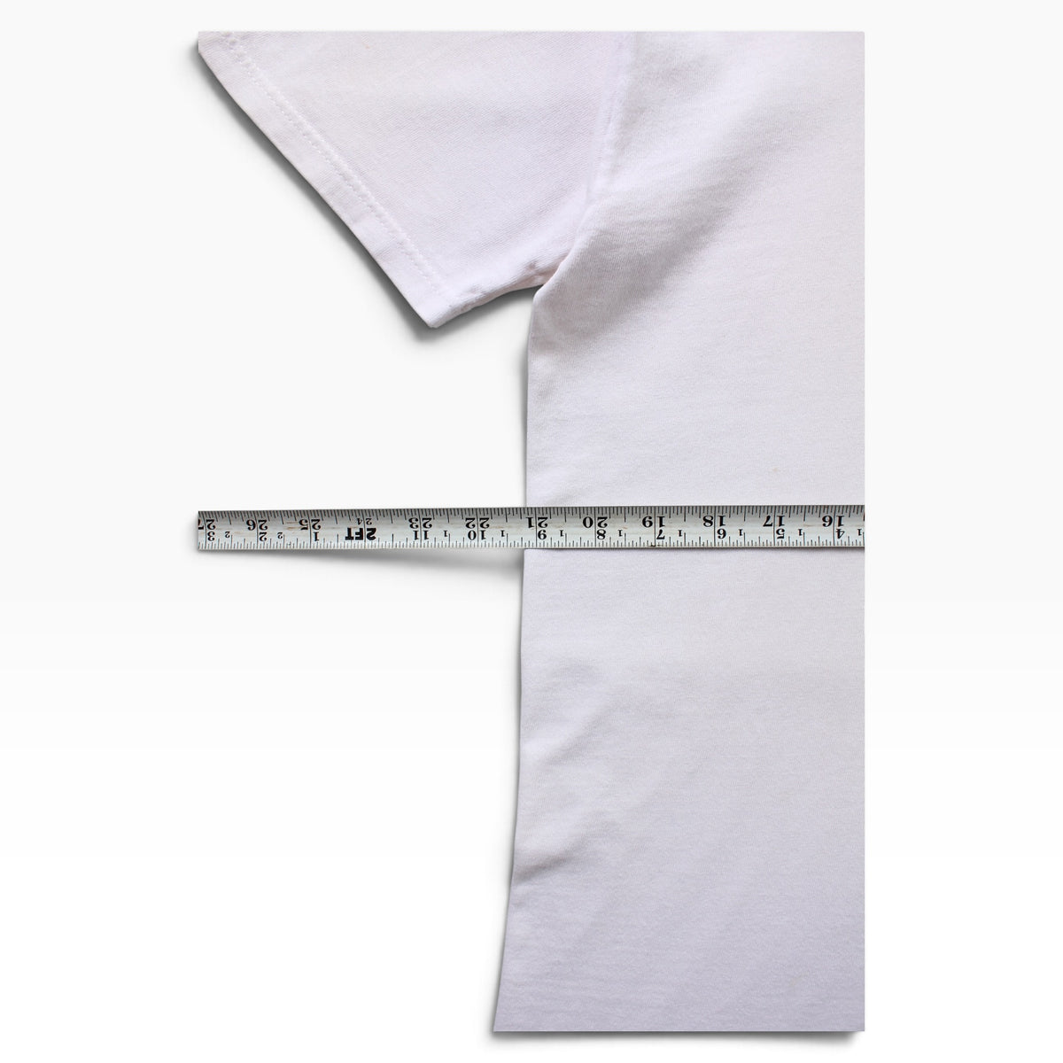90s Hummer tee Large
