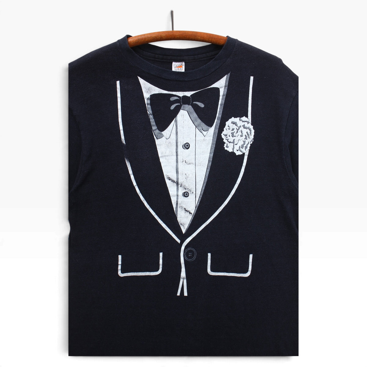 70s Tuxedo t shirt small