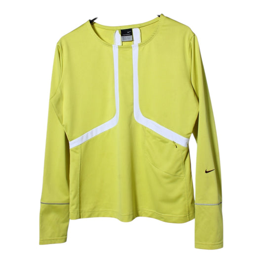 Nike women’s sphere shirt Small