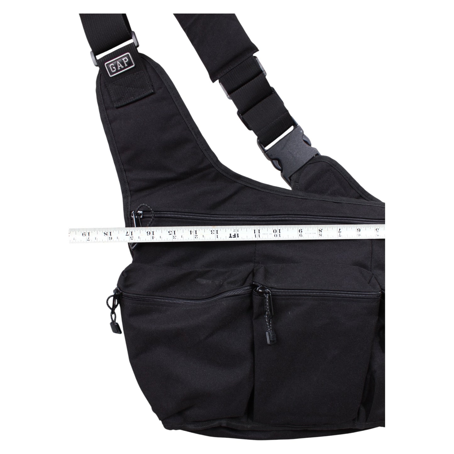 2000s Gap cargo pocket sling bag