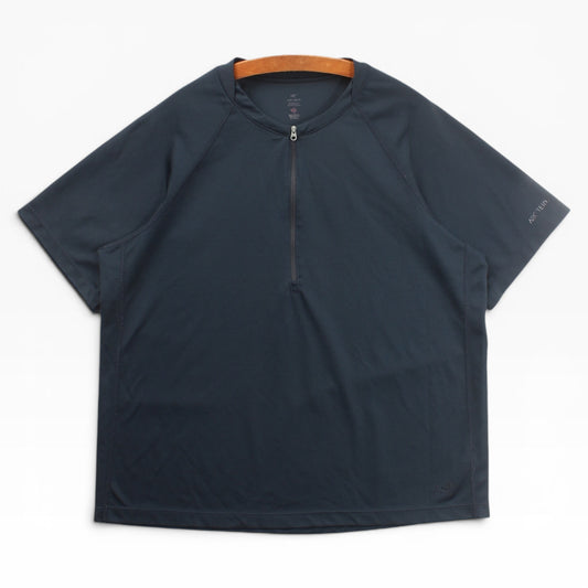 Early 2000s Arc’teryx zip shirt Made in canada🇨🇦 large