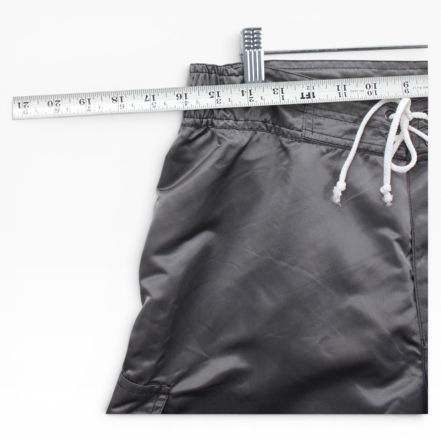 Sombrio mtn bike boardshort 32